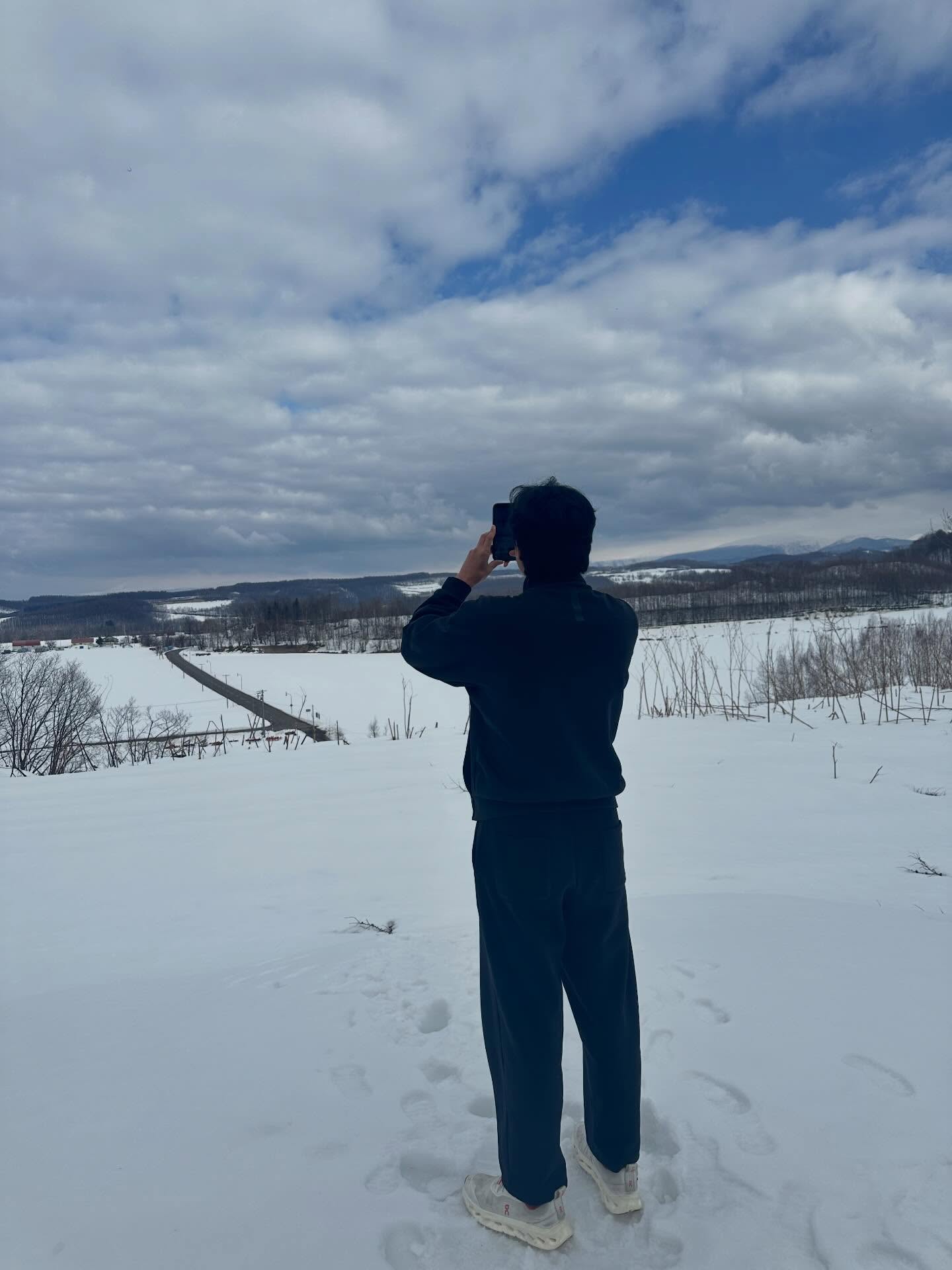 เข้ม -  หัสวีร์ ภัคพงษ์ไพศาล