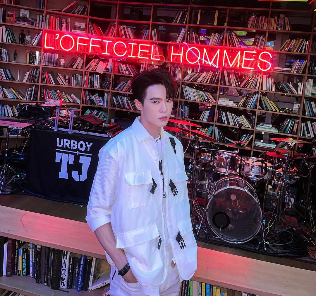 บิลลี่ - ภัทรชนน อ่อนสอาด