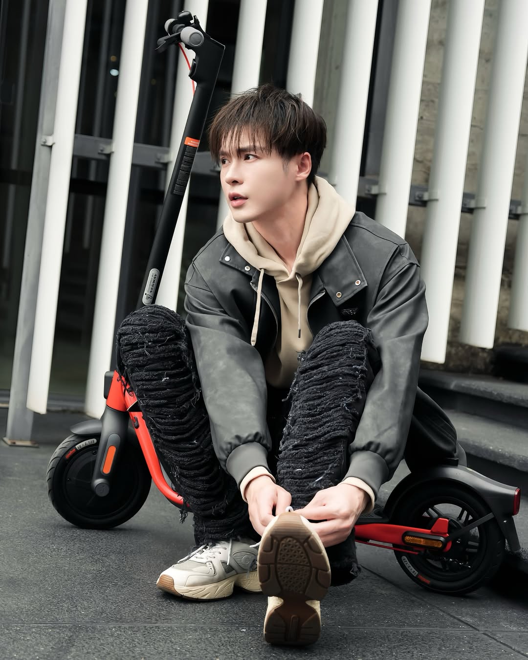 บิลลี่ - ภัทรชนน อ่อนสอาด