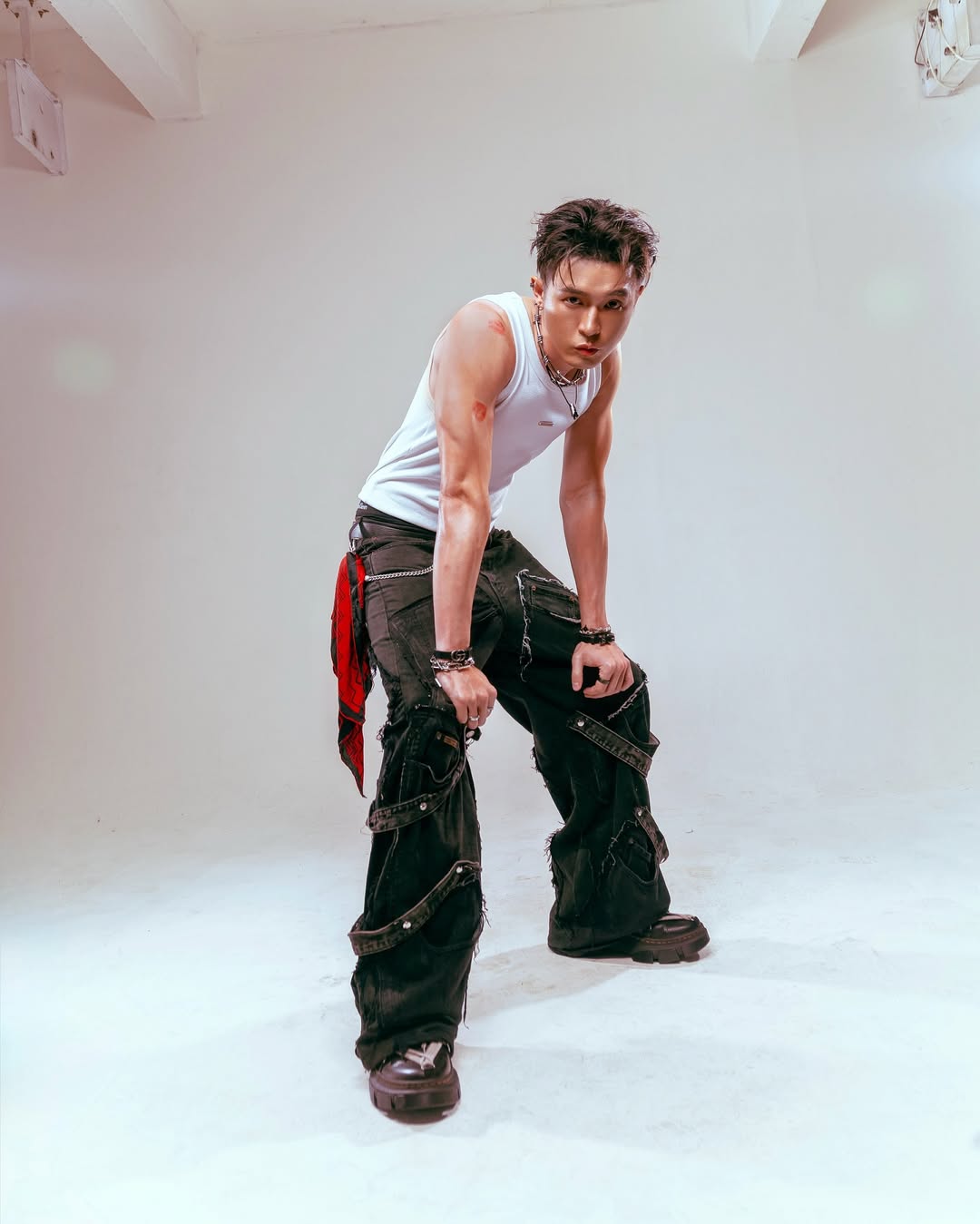 บิลลี่ - ภัทรชนน อ่อนสอาด