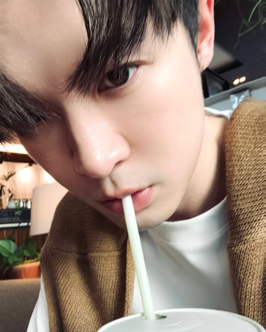 บิลลี่ - ภัทรชนน อ่อนสอาด