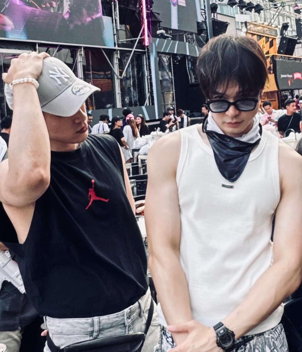 บิลลี่ - ภัทรชนน อ่อนสอาด