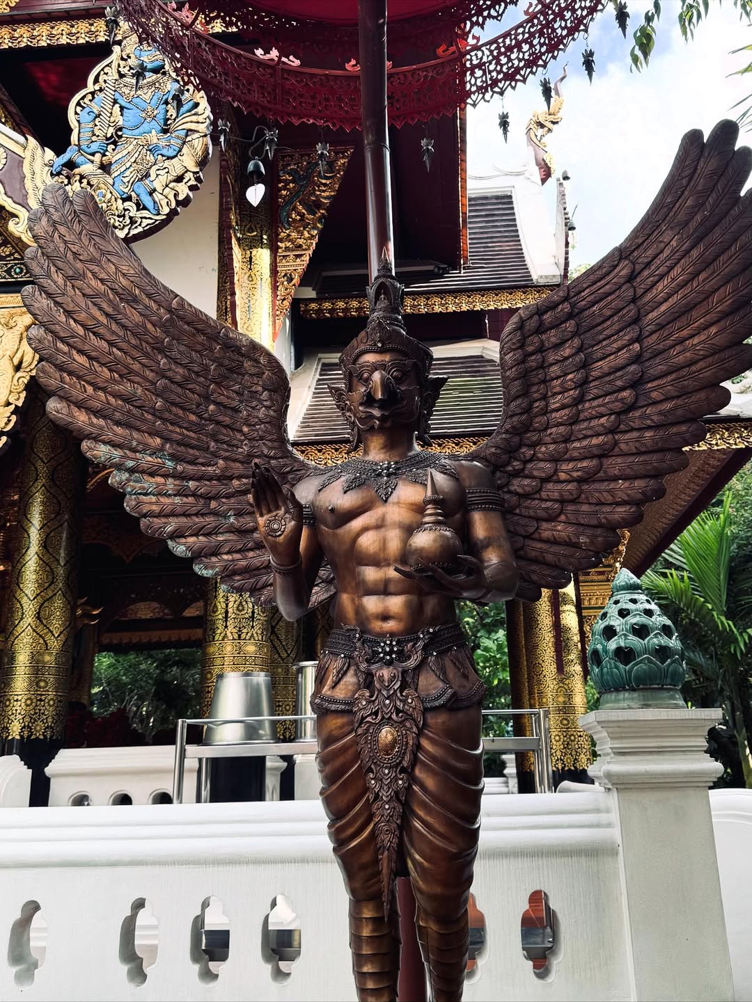 บิลลี่ - ภัทรชนน อ่อนสอาด