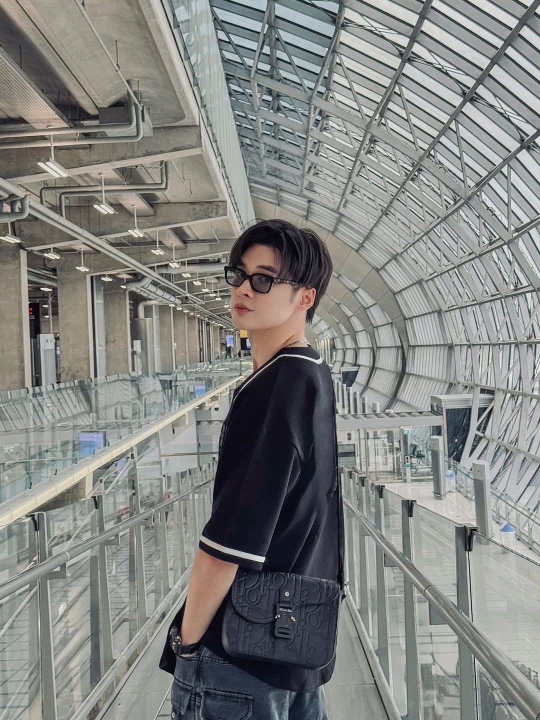บิลลี่ - ภัทรชนน อ่อนสอาด