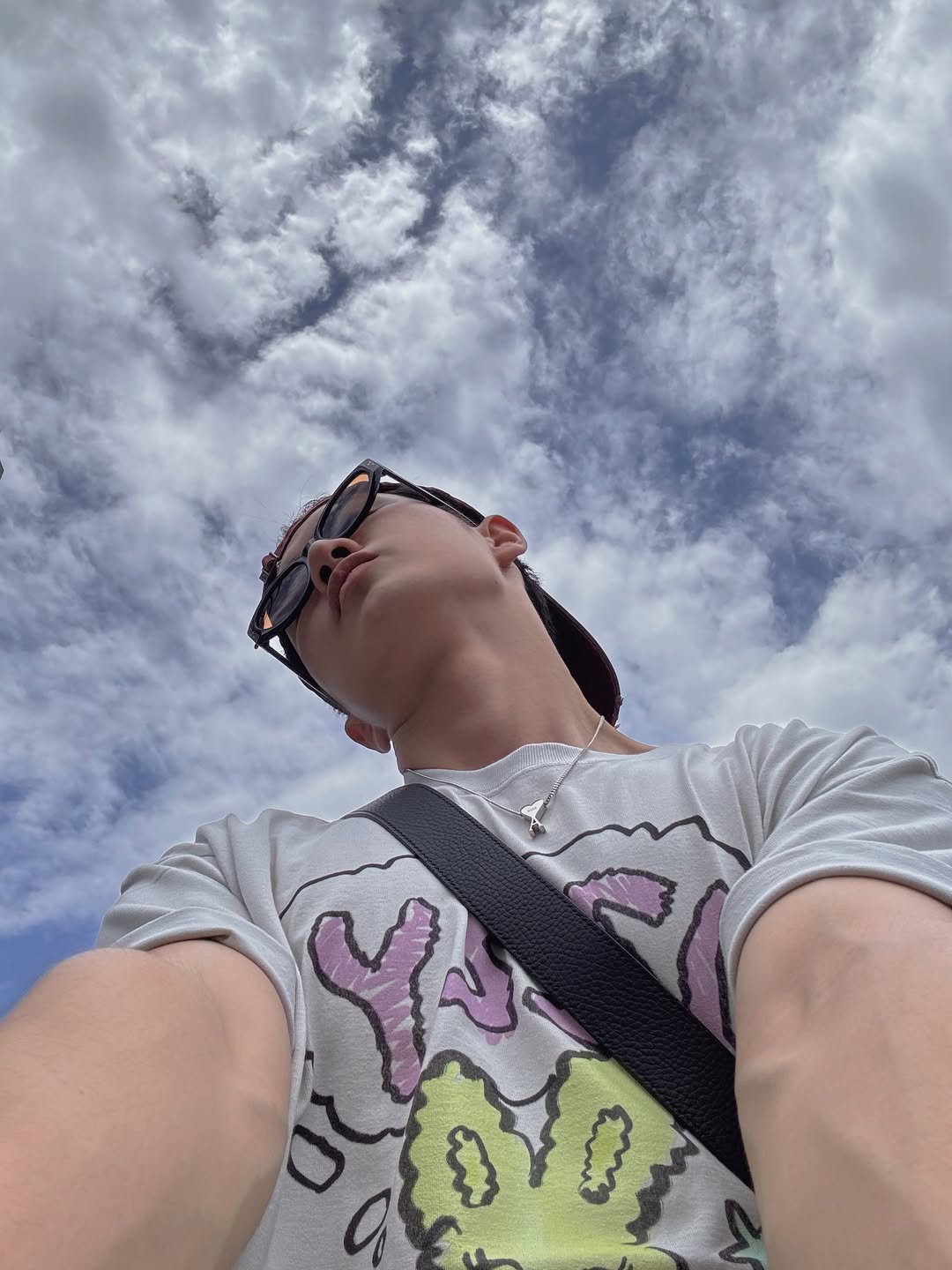 บิลลี่ - ภัทรชนน อ่อนสอาด