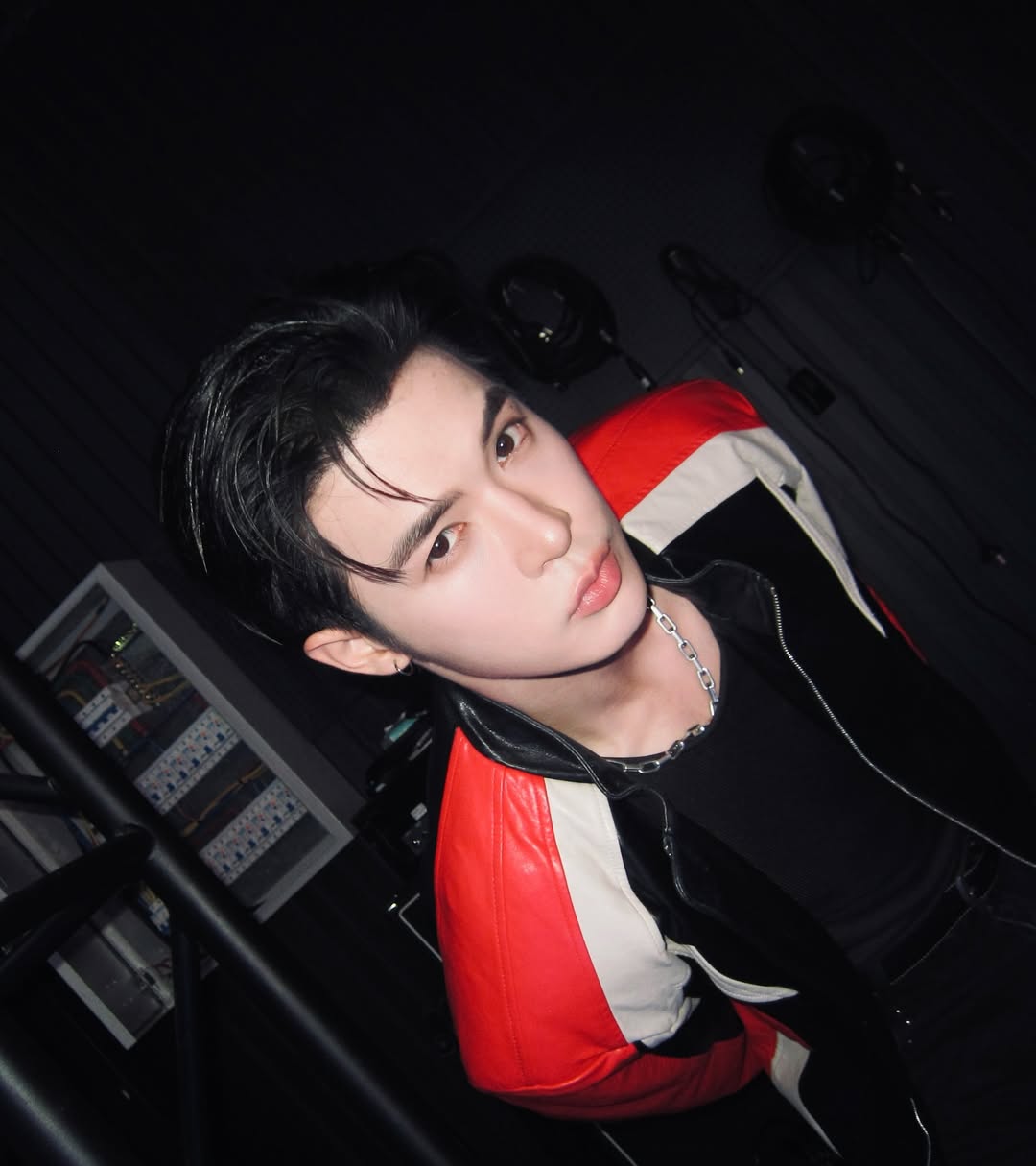 บิลลี่ - ภัทรชนน อ่อนสอาด