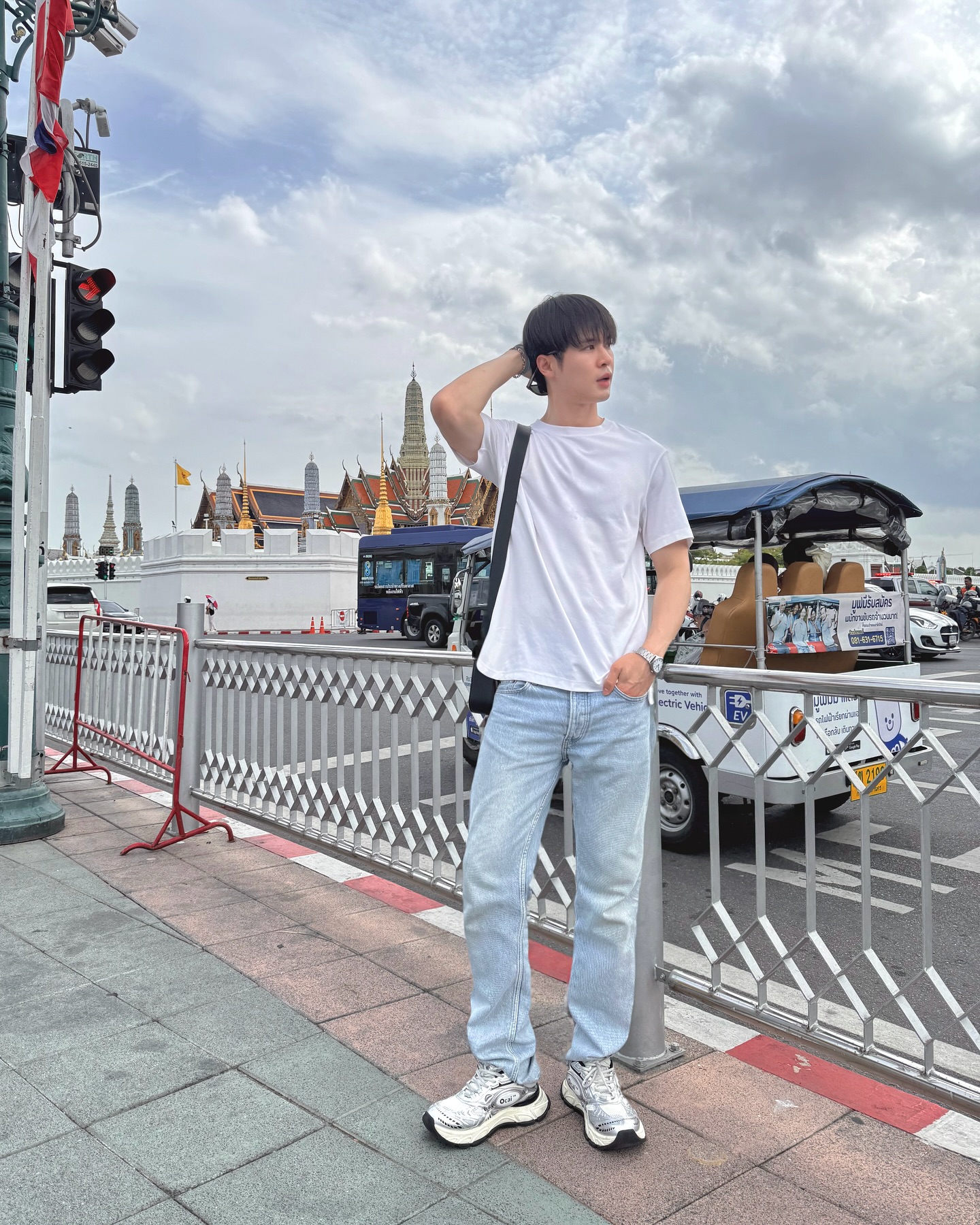 บิลลี่ - ภัทรชนน อ่อนสอาด