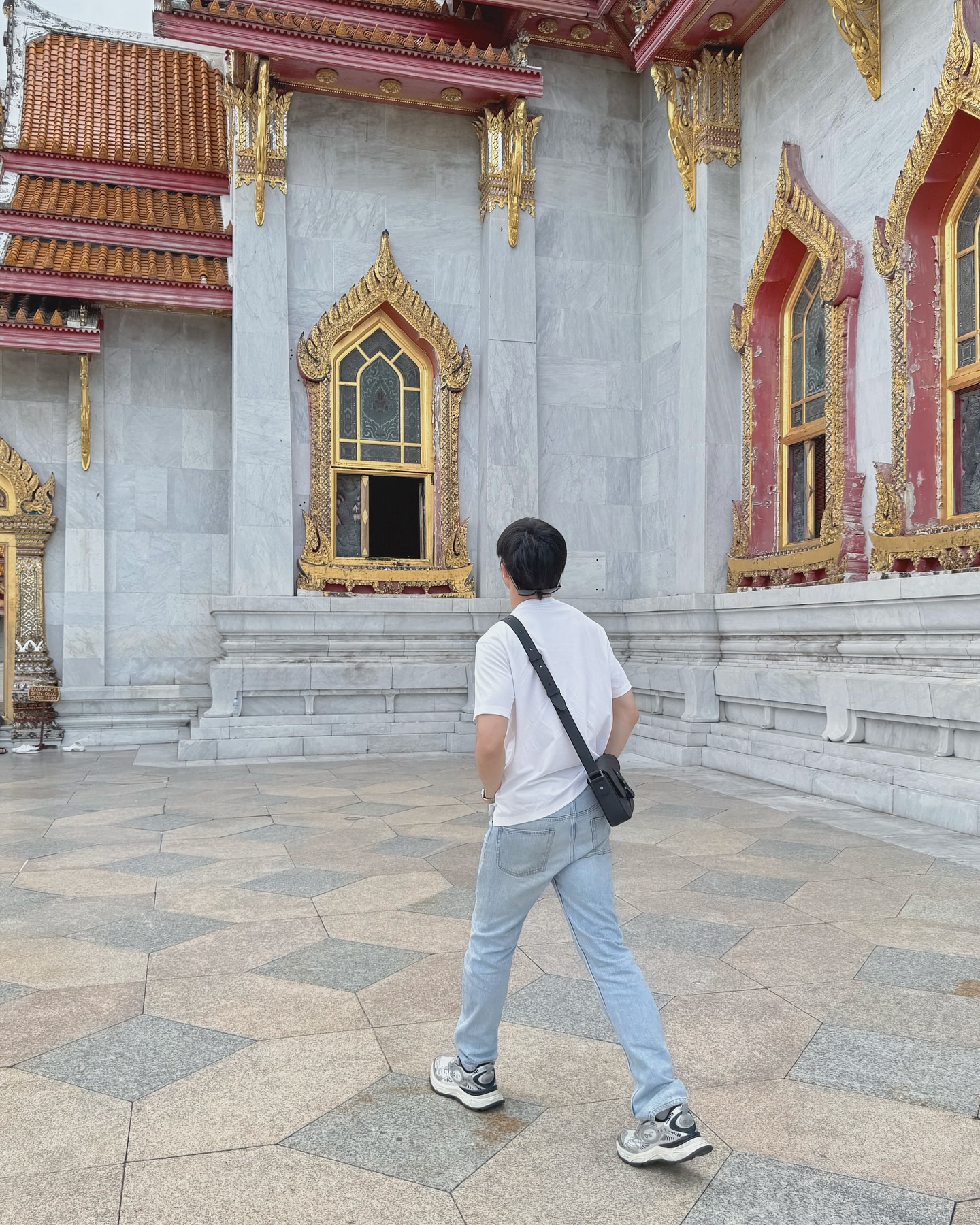 บิลลี่ - ภัทรชนน อ่อนสอาด