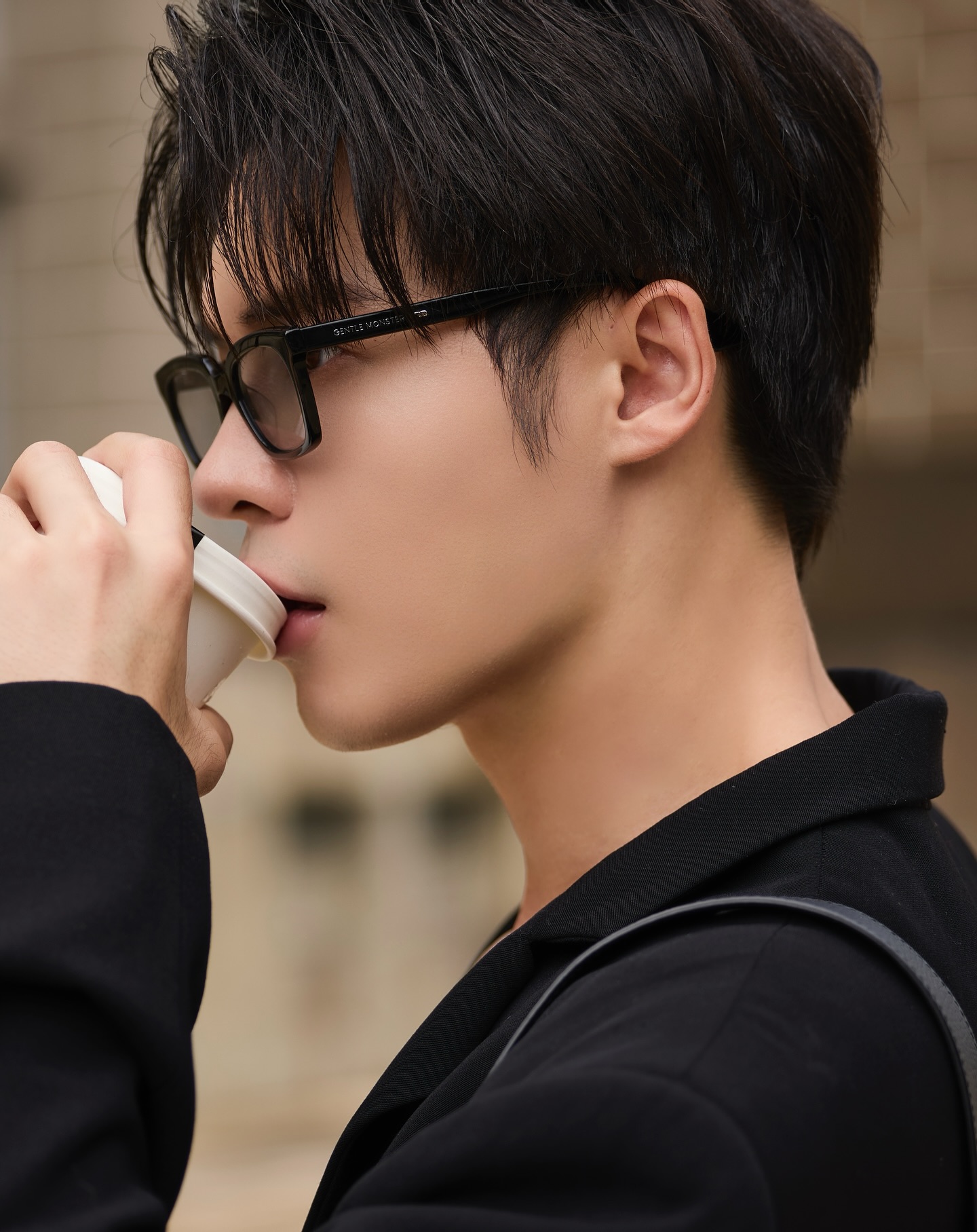 บิลลี่ - ภัทรชนน อ่อนสอาด