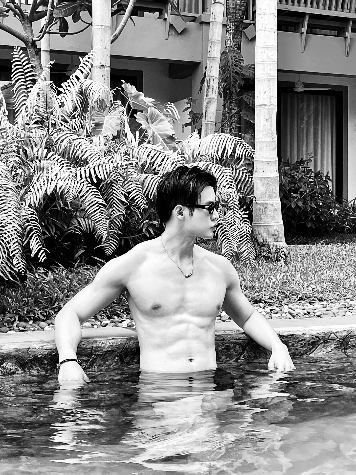 บิลลี่ - ภัทรชนน อ่อนสอาด
