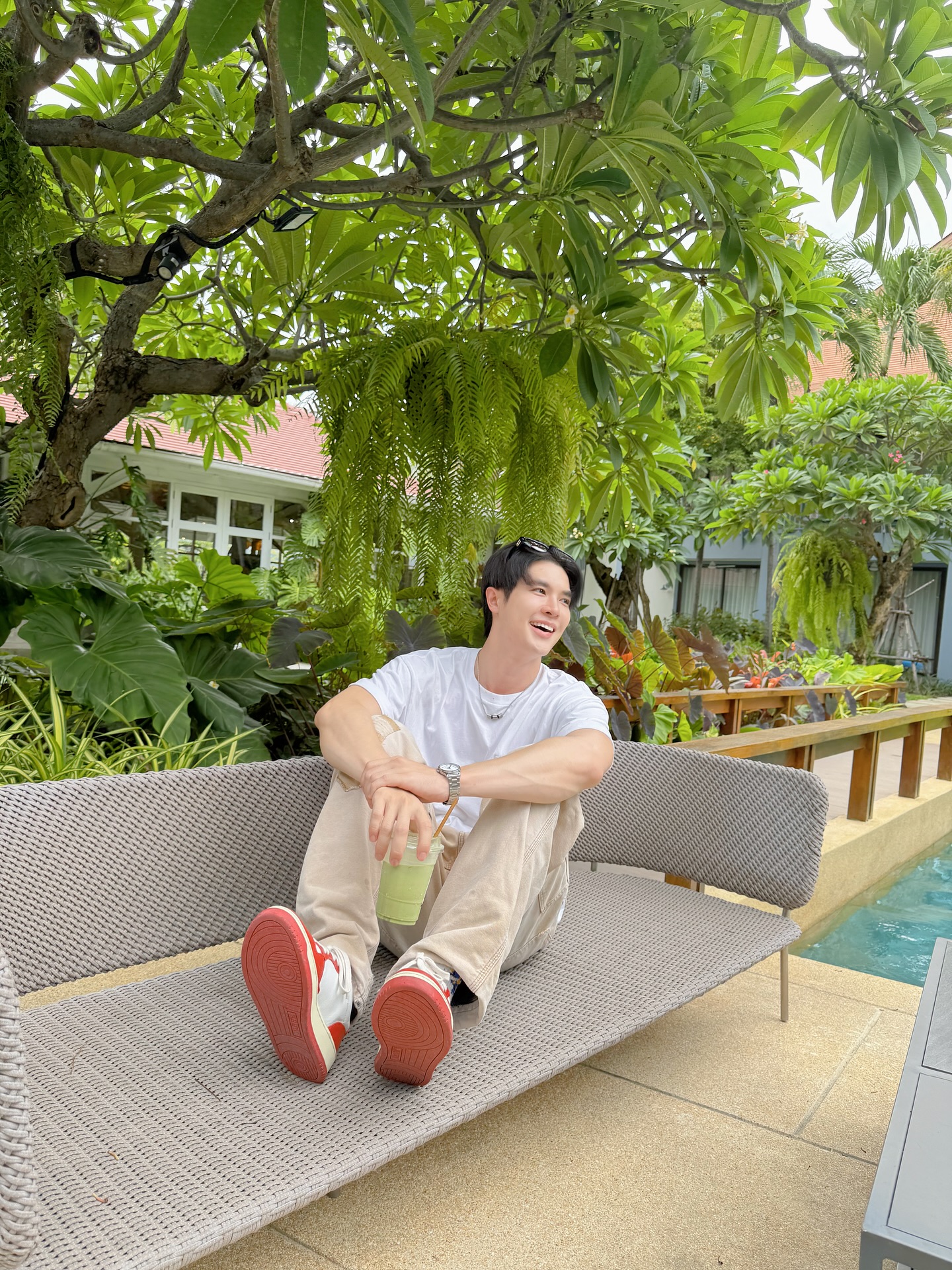 บิลลี่ - ภัทรชนน อ่อนสอาด