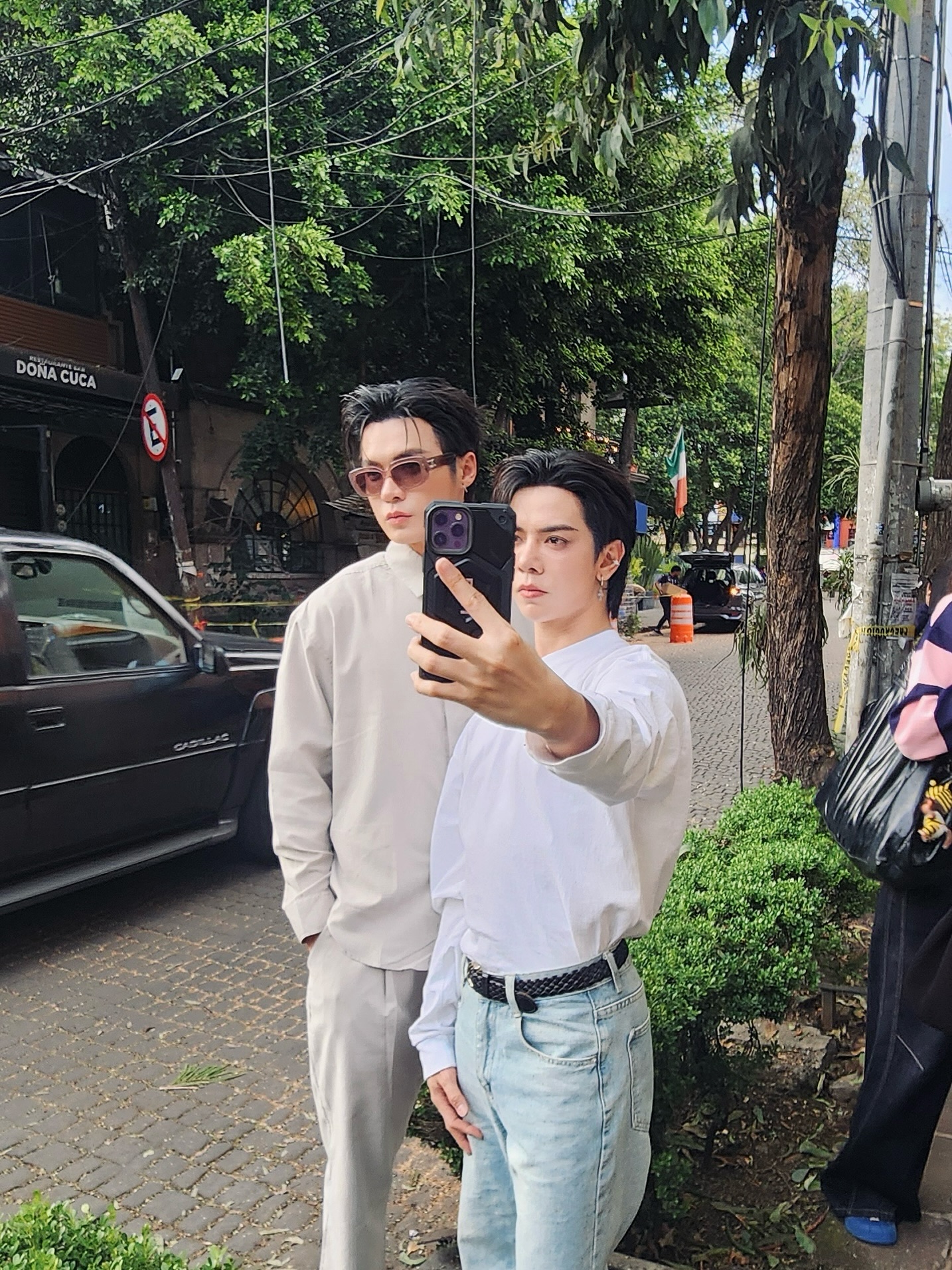 บิลลี่ - ภัทรชนน อ่อนสอาด