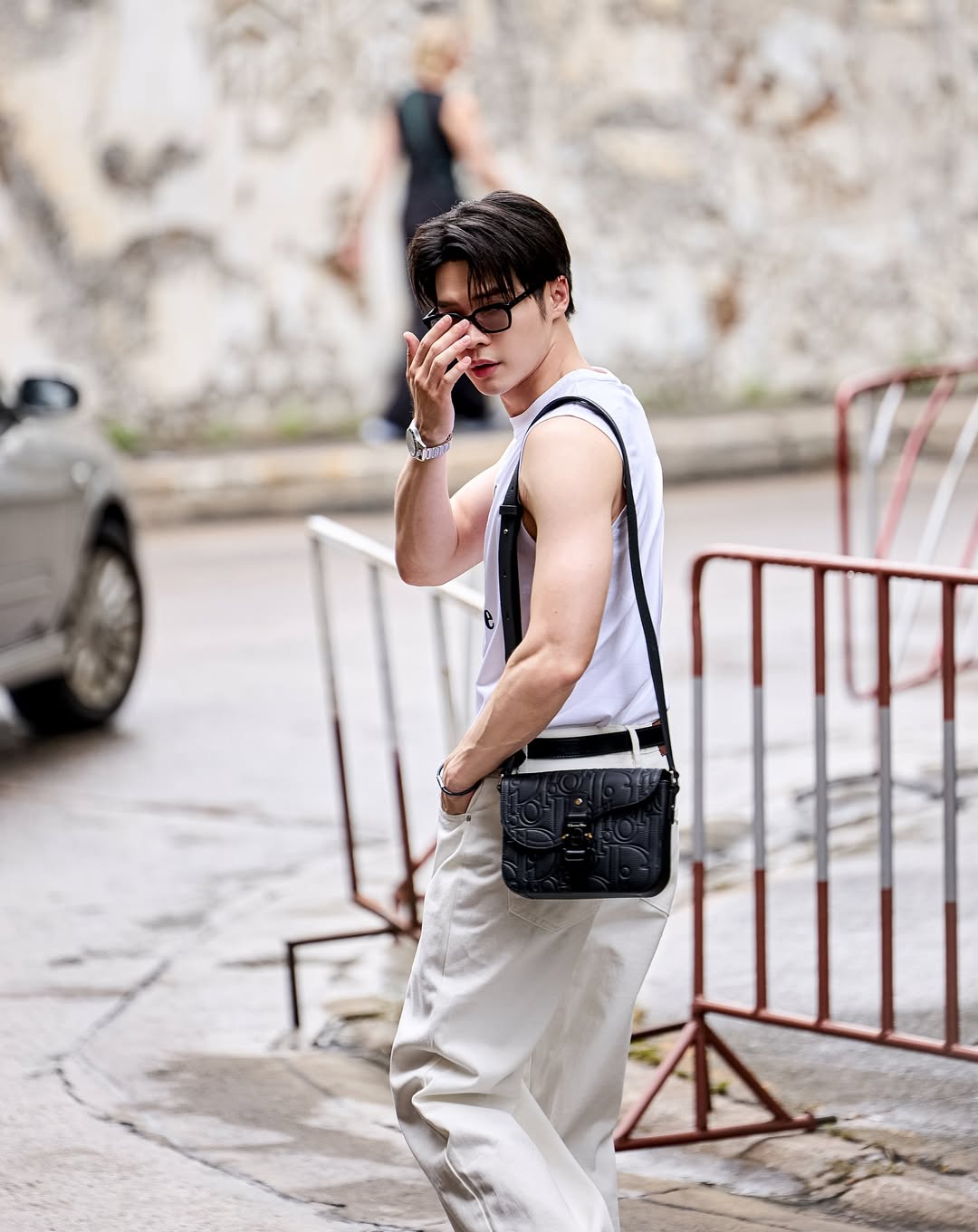 บิลลี่ - ภัทรชนน อ่อนสอาด