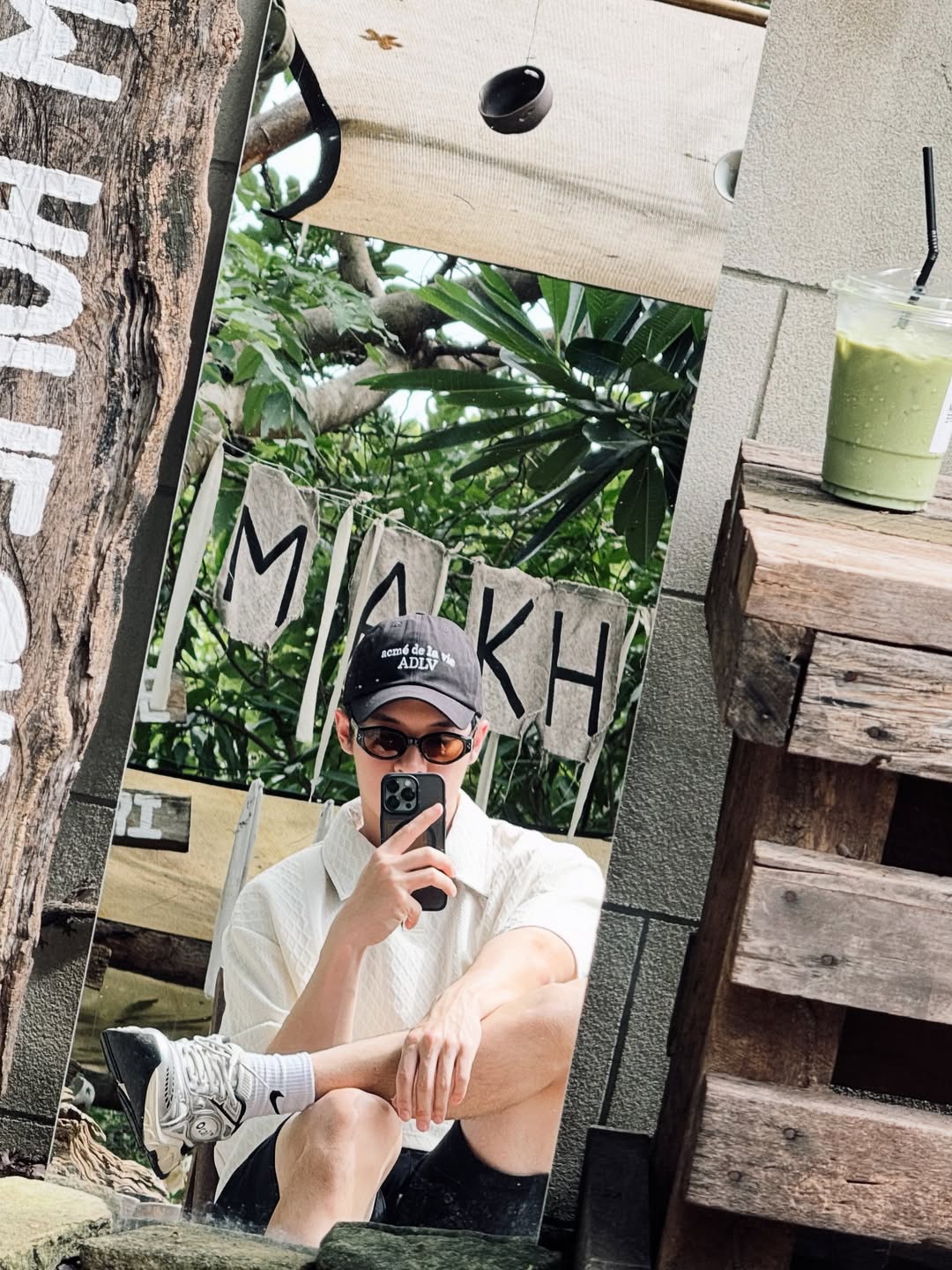 บิลลี่ - ภัทรชนน อ่อนสอาด
