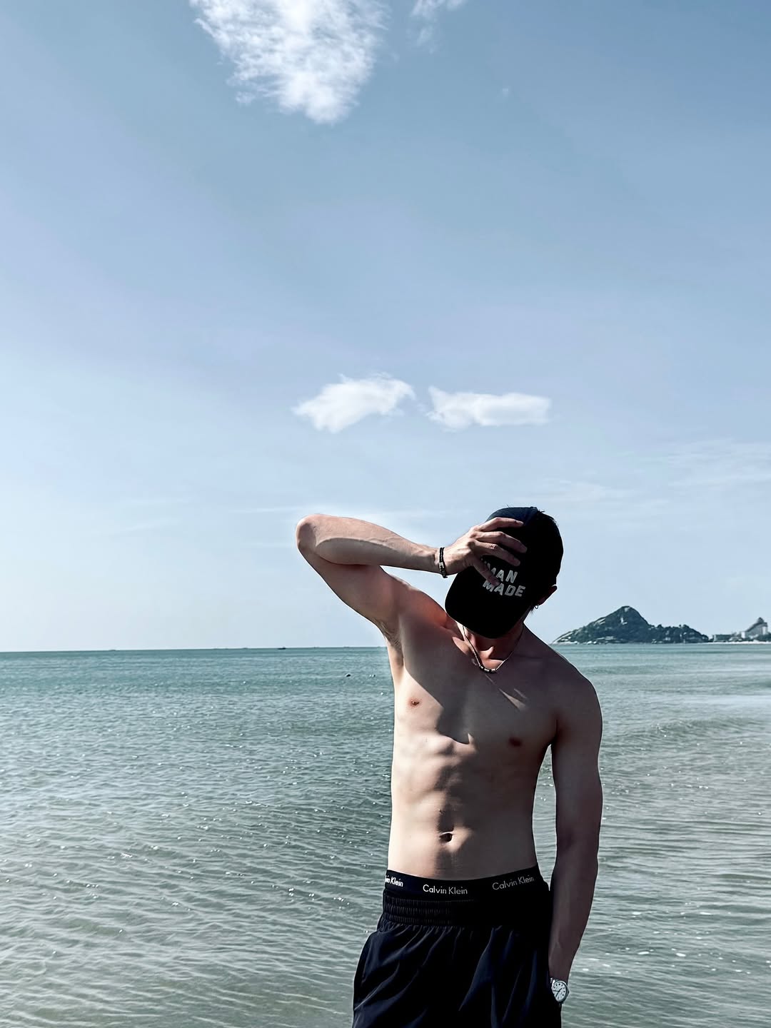บิลลี่ - ภัทรชนน อ่อนสอาด
