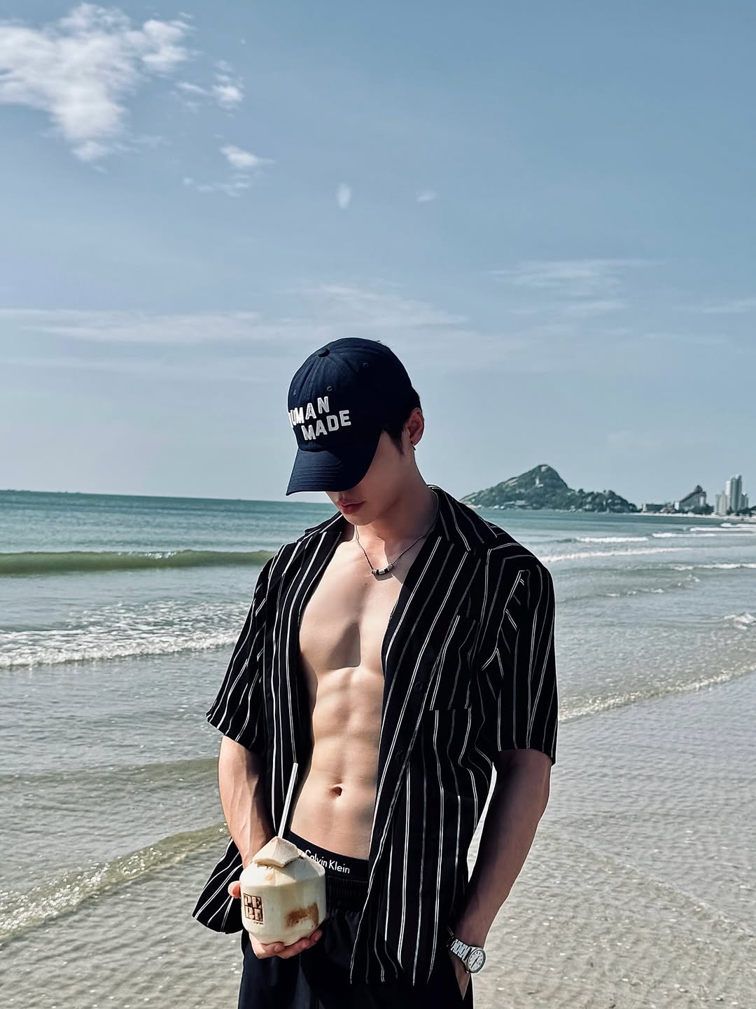 บิลลี่ - ภัทรชนน อ่อนสอาด