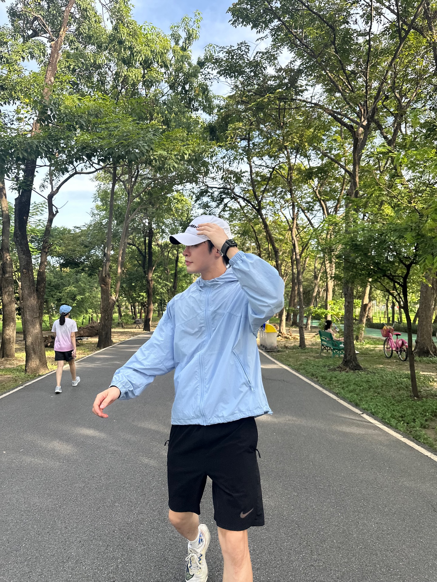 บิลลี่ - ภัทรชนน อ่อนสอาด