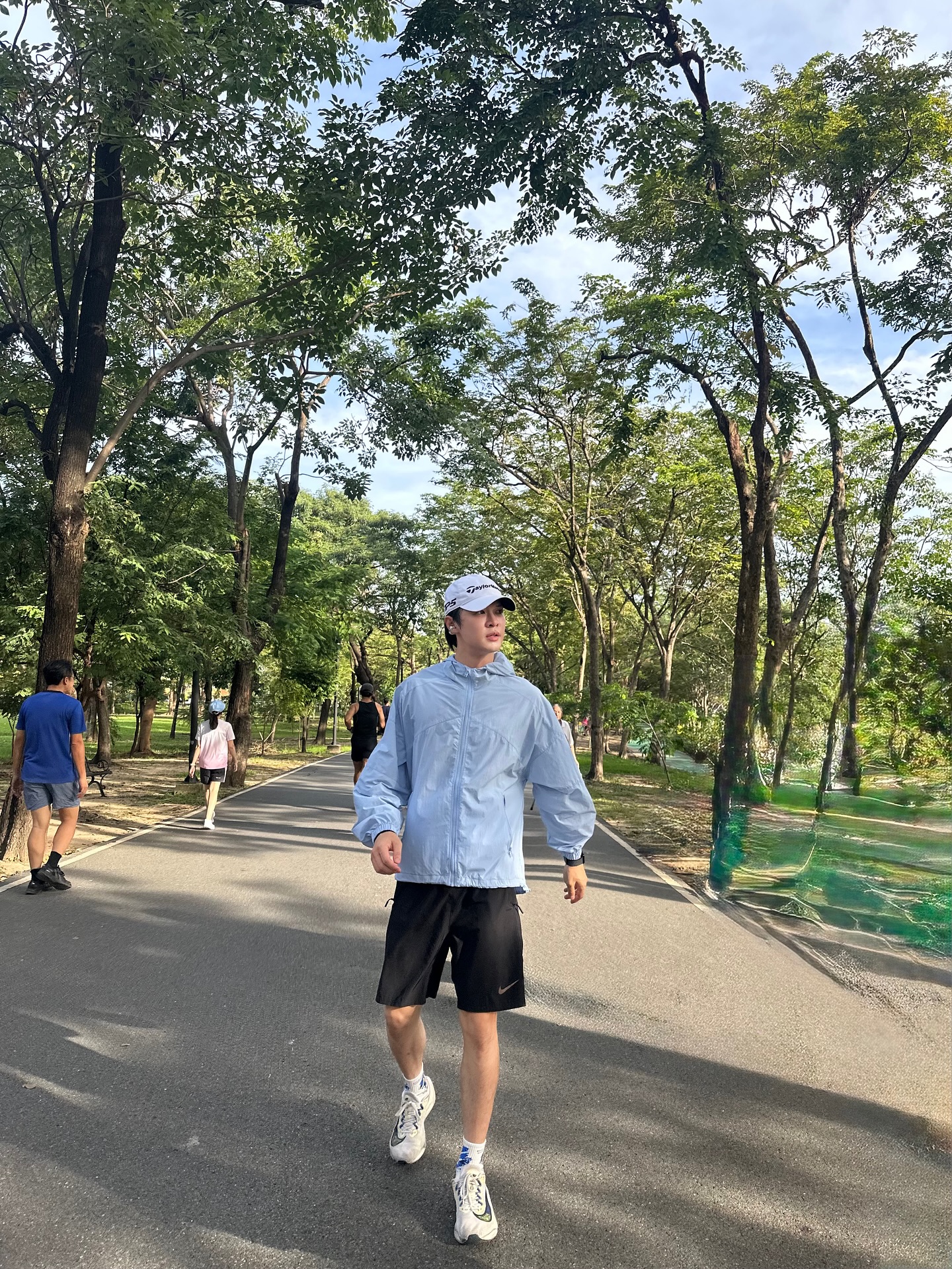 บิลลี่ - ภัทรชนน อ่อนสอาด