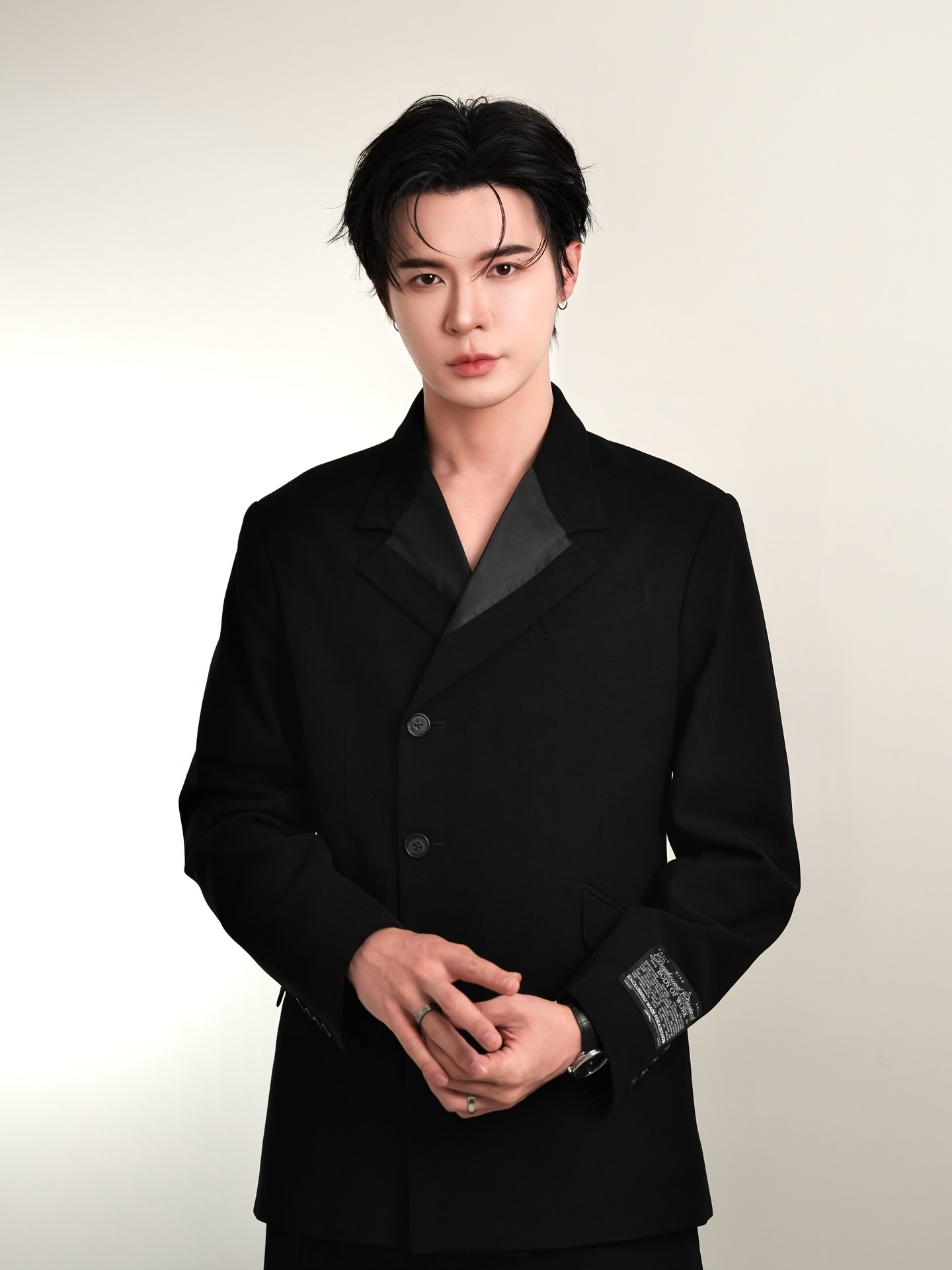 บิลลี่ - ภัทรชนน อ่อนสอาด