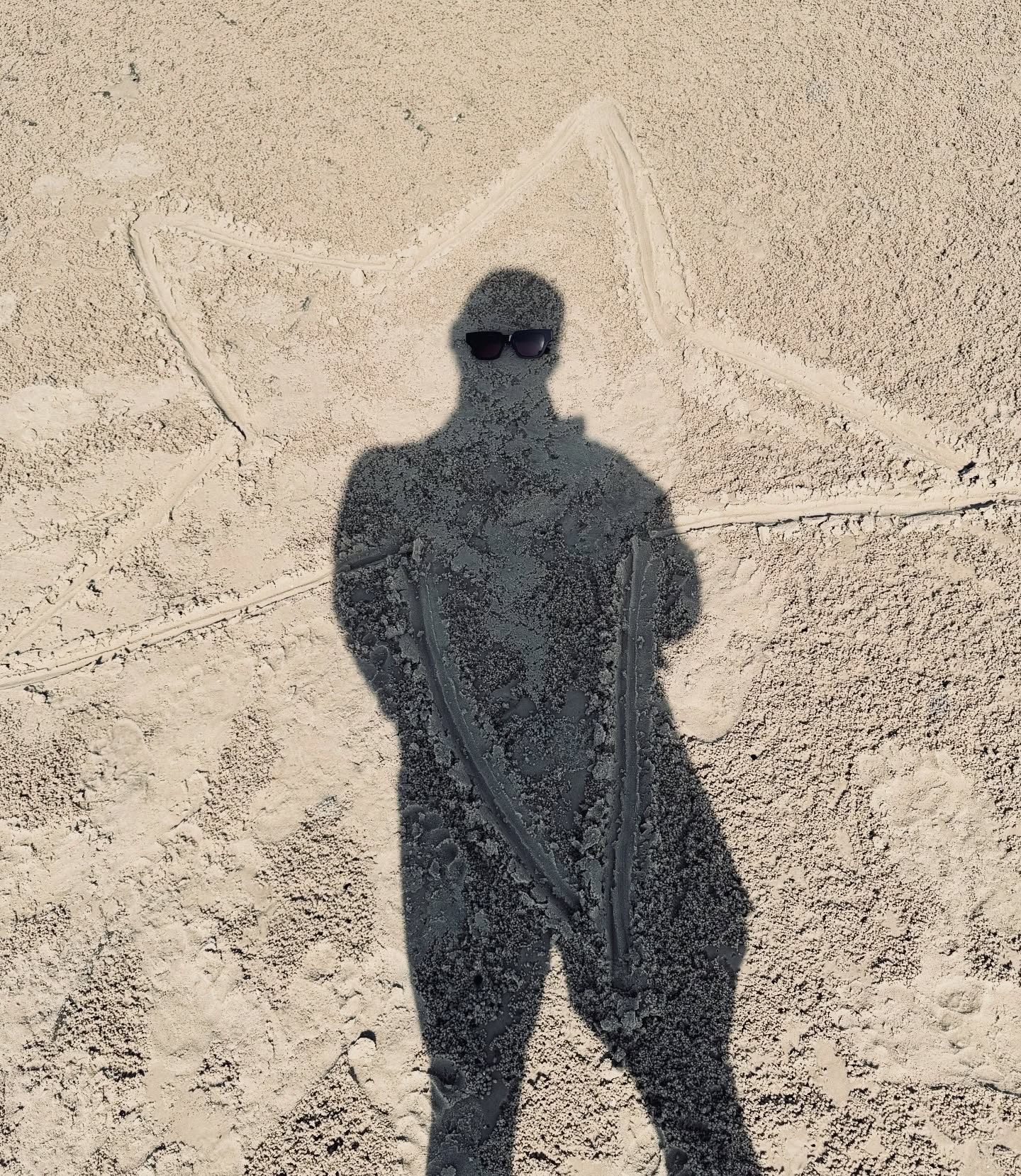 บิลลี่ - ภัทรชนน อ่อนสอาด