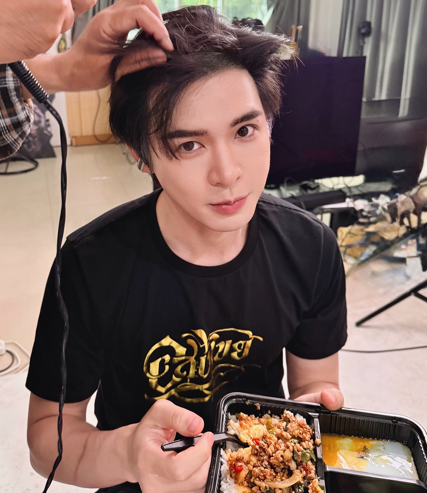 บิลลี่ - ภัทรชนน อ่อนสอาด