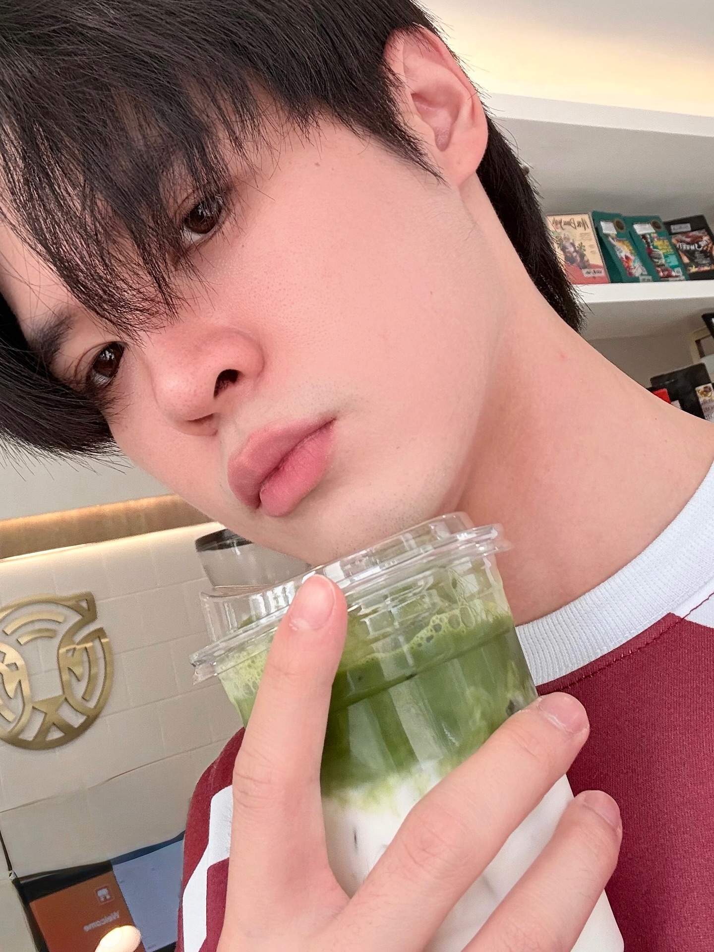 บิลลี่ - ภัทรชนน อ่อนสอาด