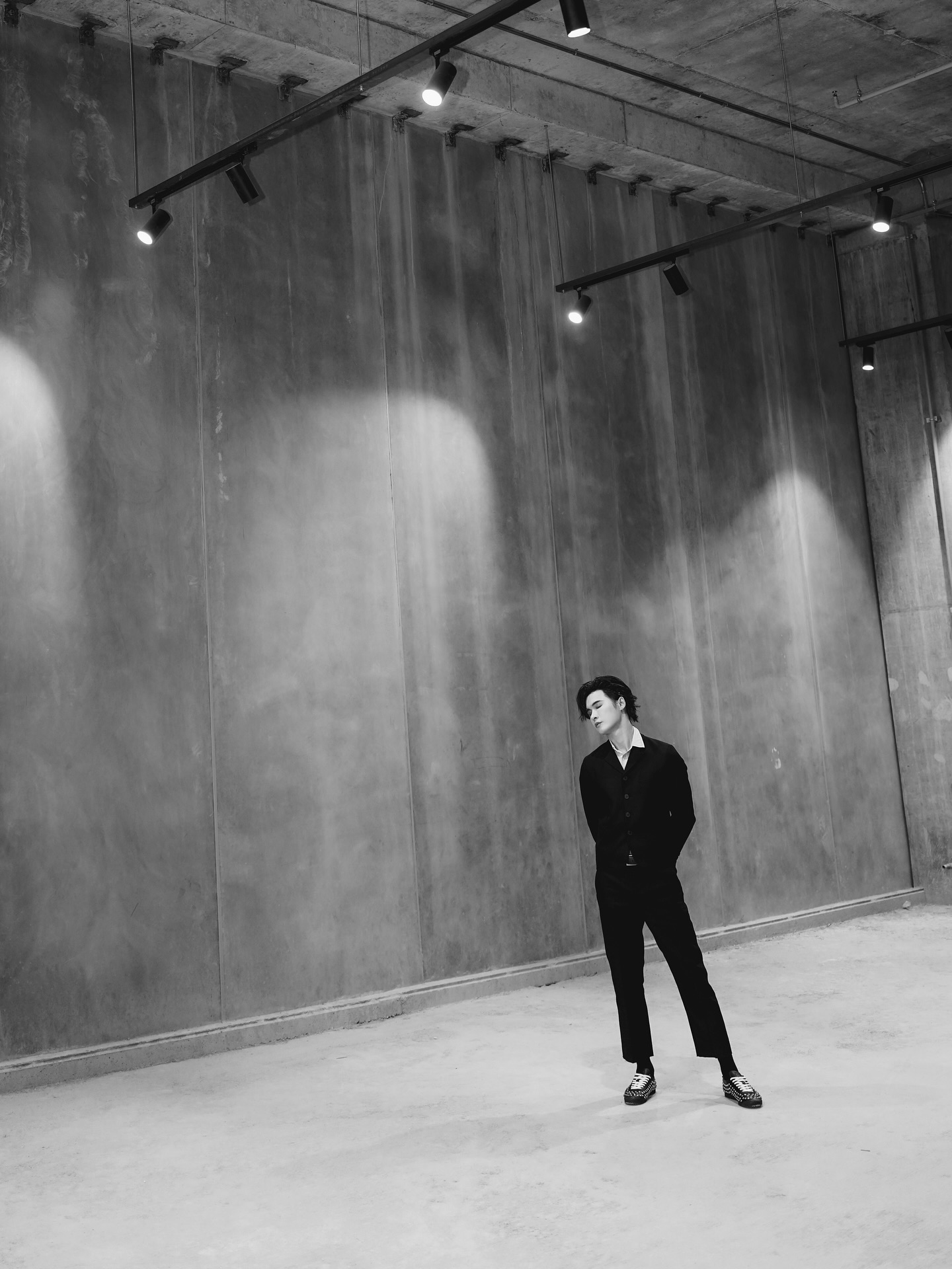 บิลลี่ - ภัทรชนน อ่อนสอาด