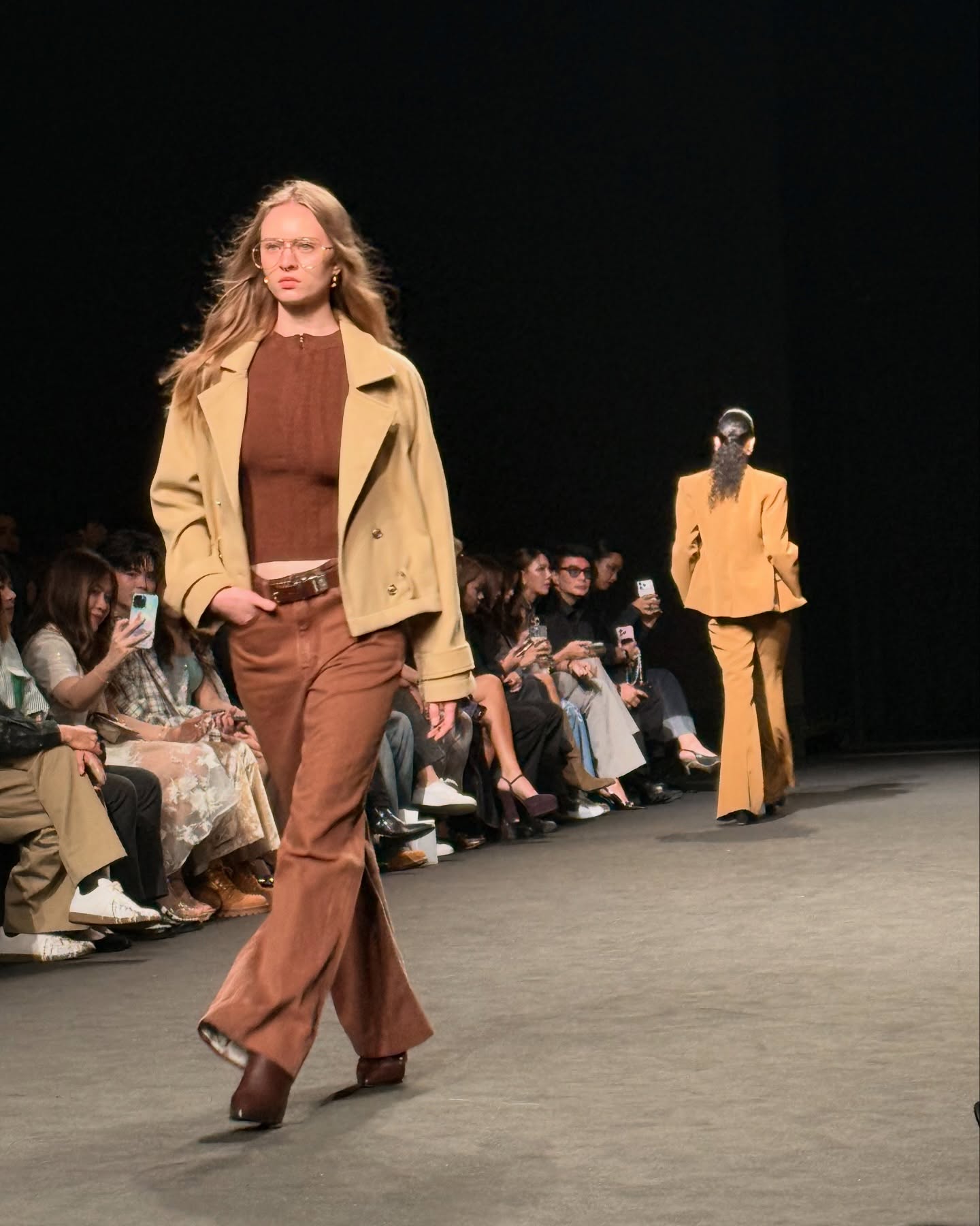 บิลลี่ - ภัทรชนน อ่อนสอาด