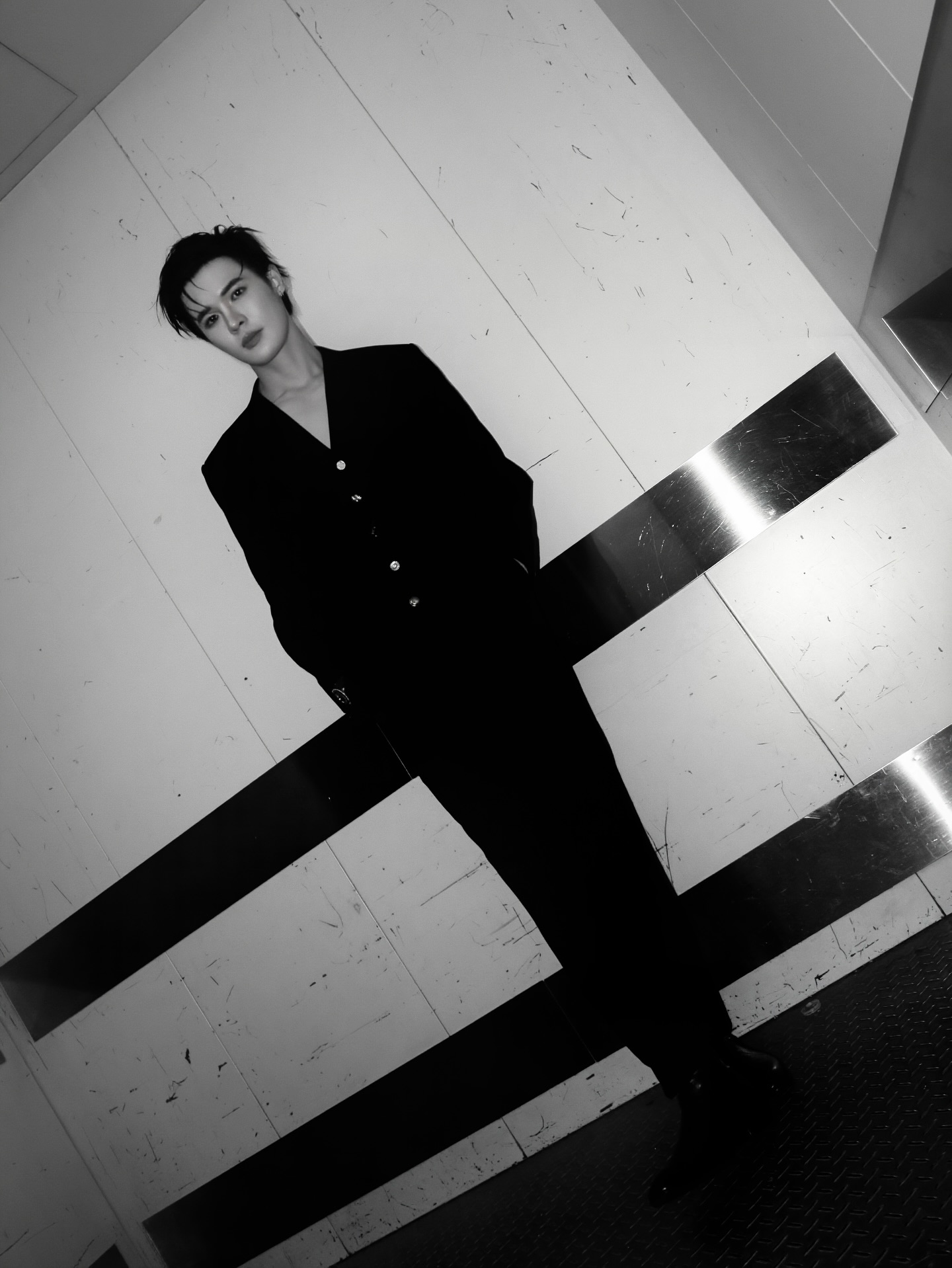 บิลลี่ - ภัทรชนน อ่อนสอาด