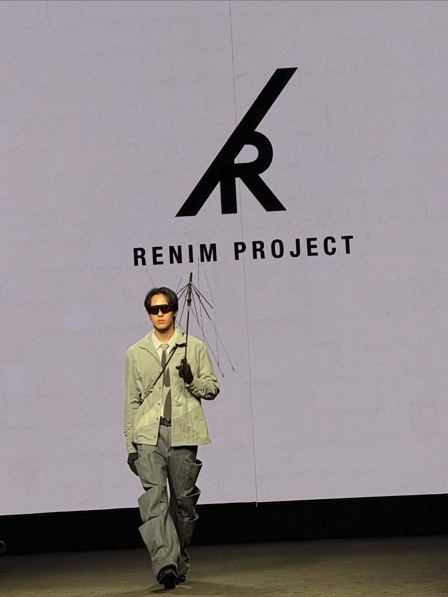 บิลลี่ - ภัทรชนน อ่อนสอาด