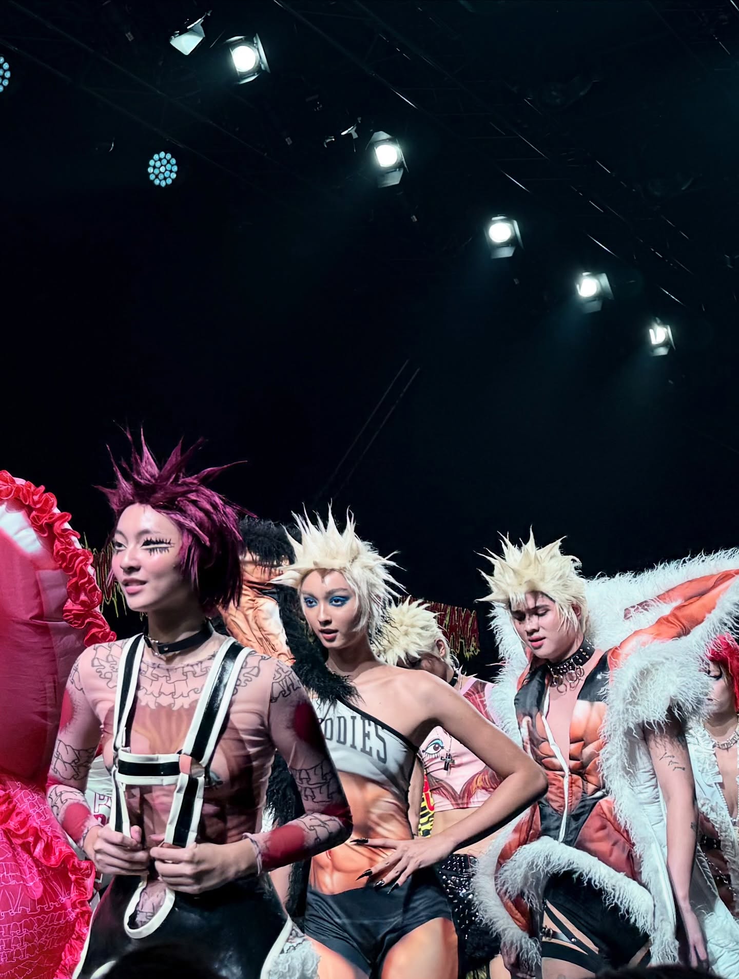 บิลลี่ - ภัทรชนน อ่อนสอาด