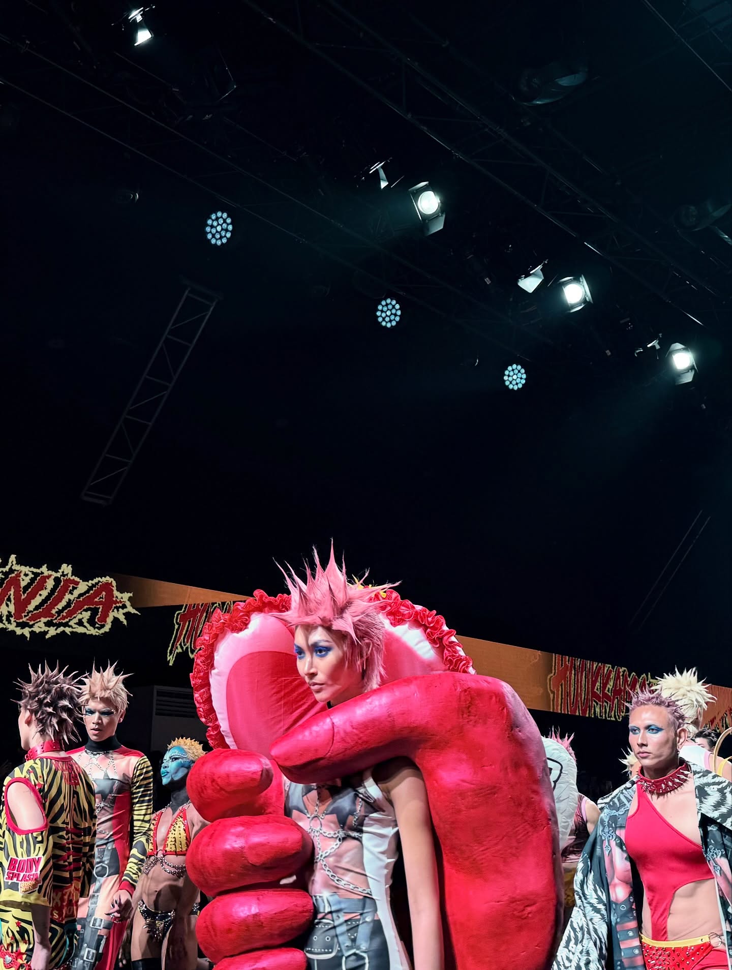 บิลลี่ - ภัทรชนน อ่อนสอาด