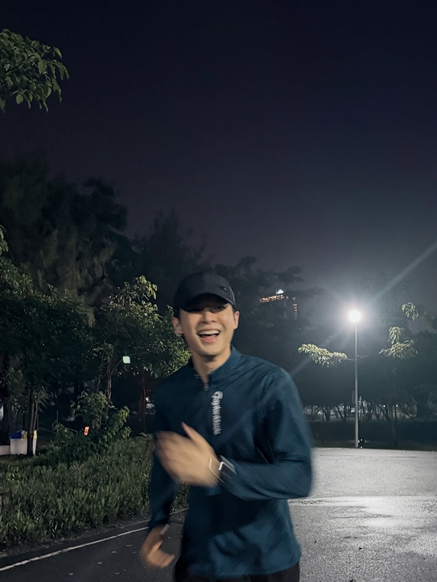 บิลลี่ - ภัทรชนน อ่อนสอาด