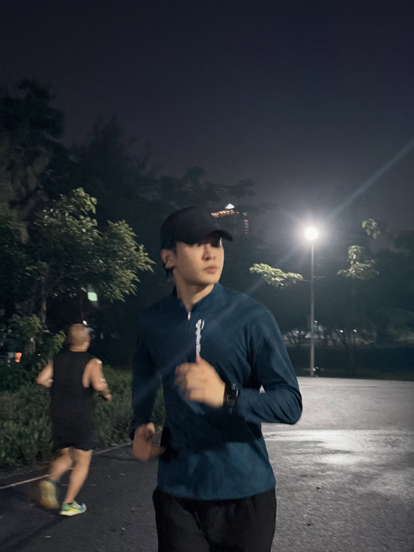 บิลลี่ - ภัทรชนน อ่อนสอาด