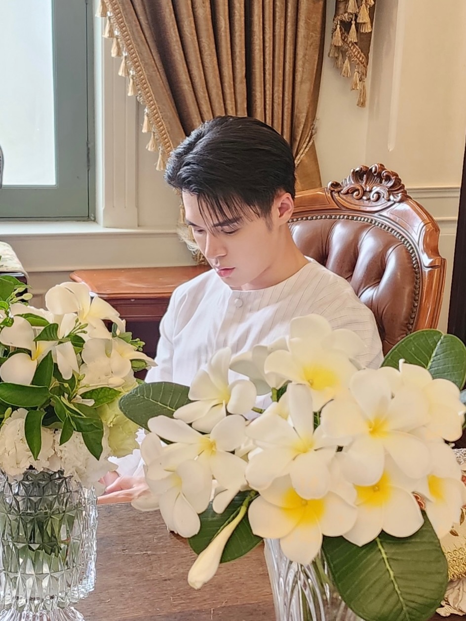 บิลลี่ - ภัทรชนน อ่อนสอาด