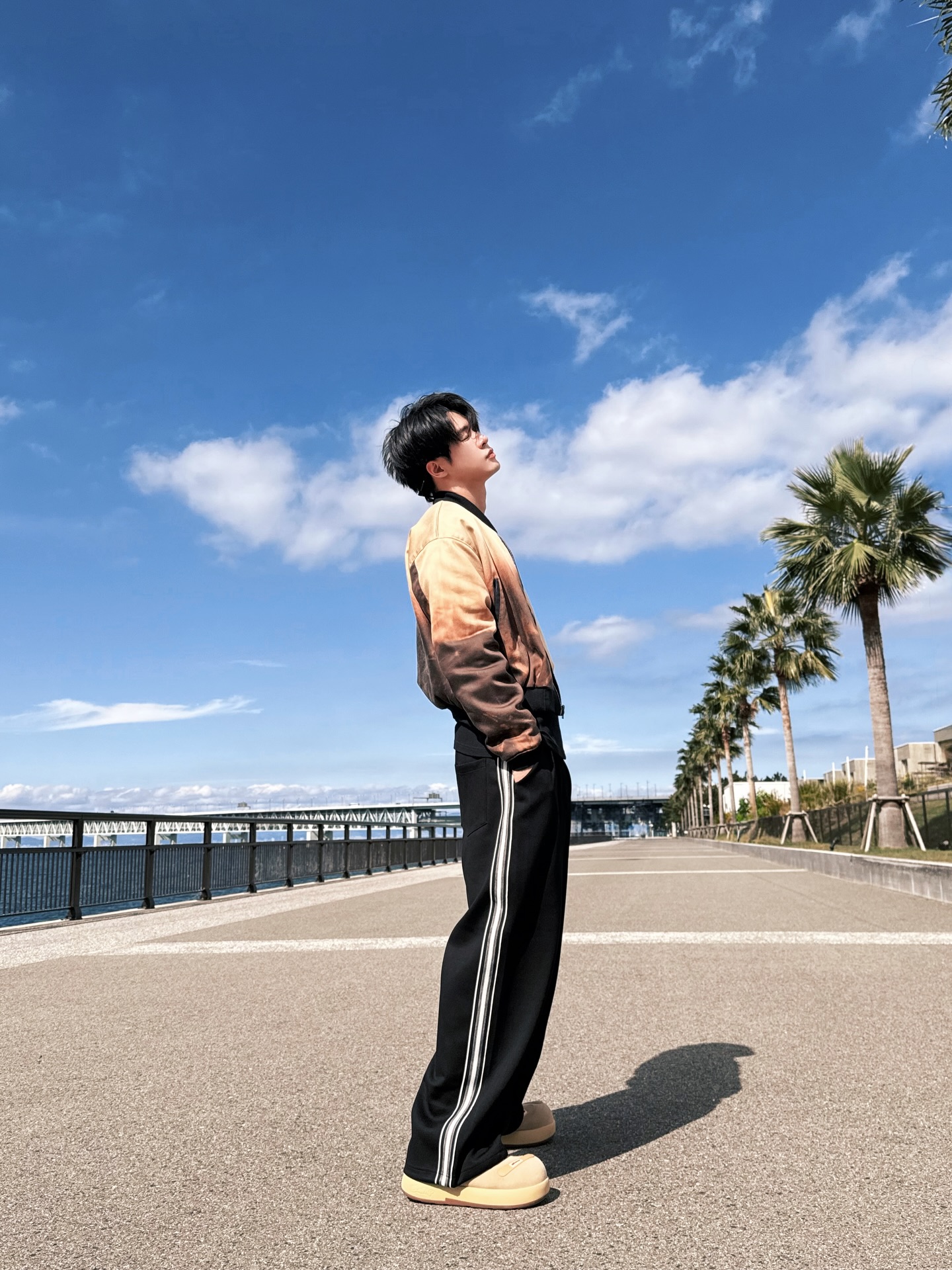 บิลลี่ - ภัทรชนน อ่อนสอาด