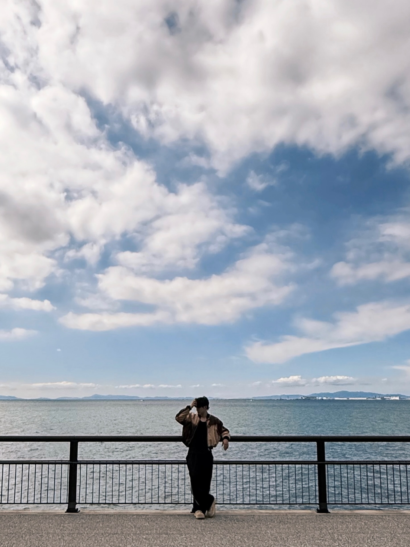 บิลลี่ - ภัทรชนน อ่อนสอาด