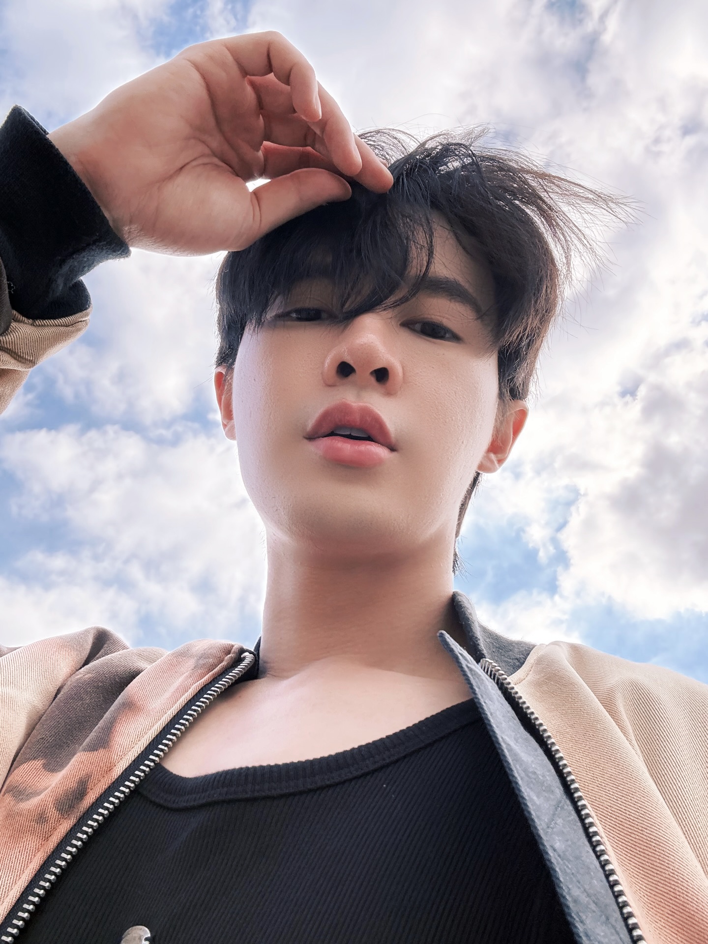 บิลลี่ - ภัทรชนน อ่อนสอาด