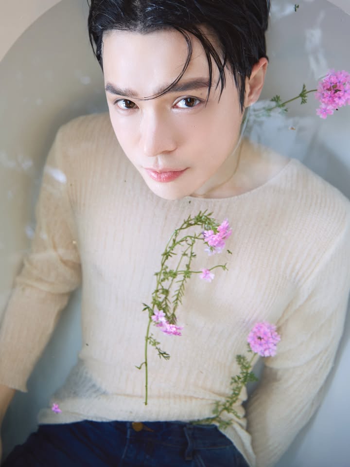 บิลลี่ - ภัทรชนน อ่อนสอาด