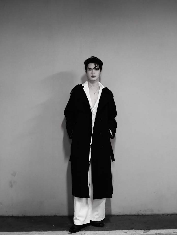 บิลลี่ - ภัทรชนน อ่อนสอาด