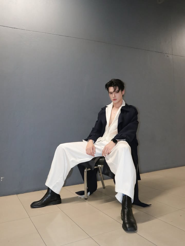 บิลลี่ - ภัทรชนน อ่อนสอาด