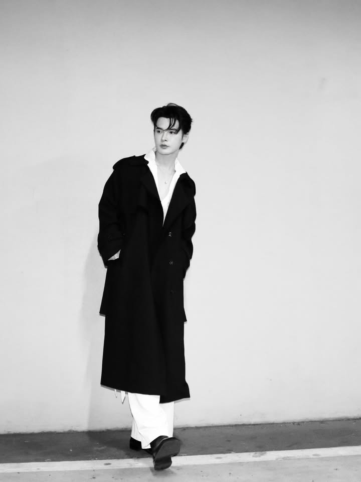 บิลลี่ - ภัทรชนน อ่อนสอาด