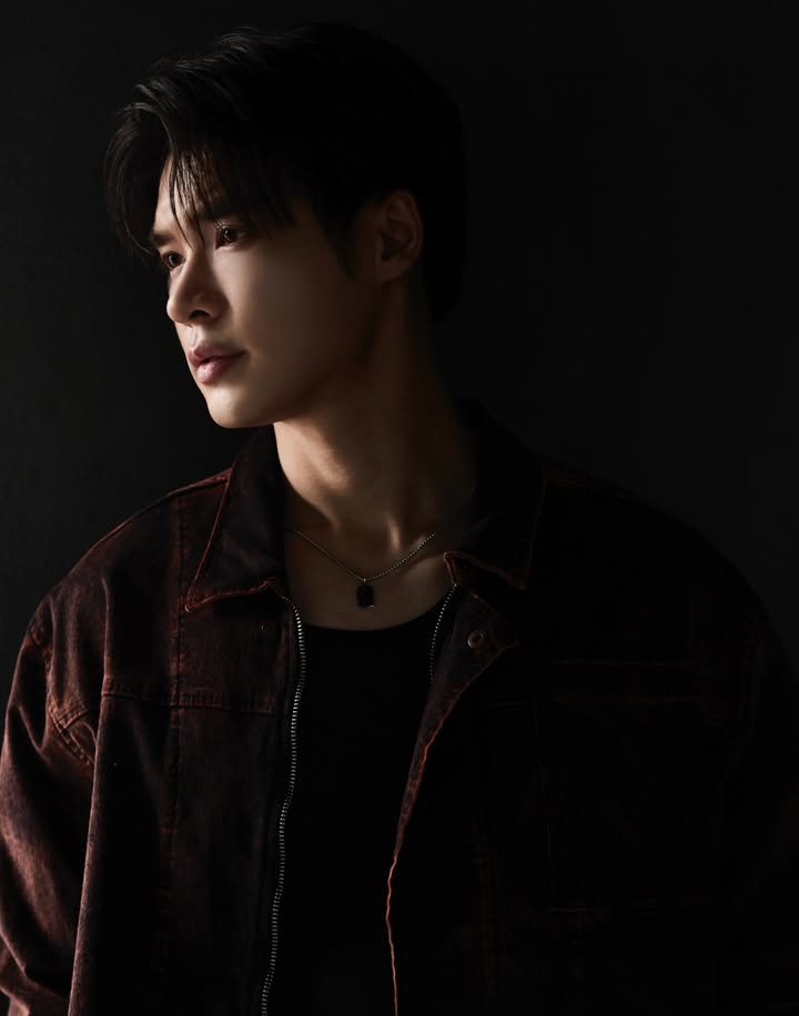 บิลลี่ - ภัทรชนน อ่อนสอาด