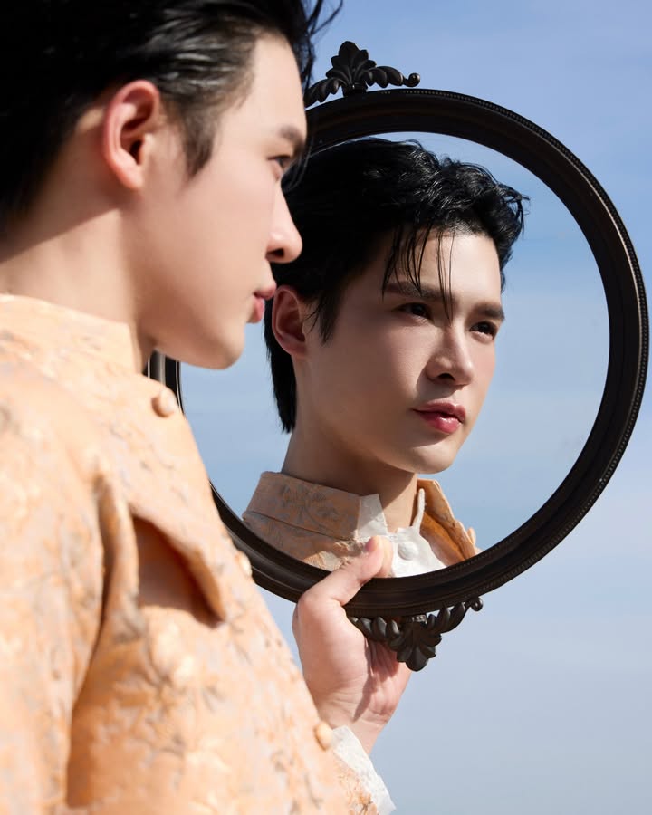 บิลลี่ - ภัทรชนน อ่อนสอาด