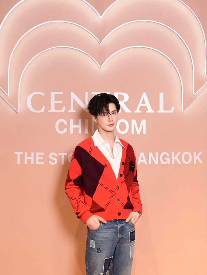 บิลลี่ - ภัทรชนน อ่อนสอาด