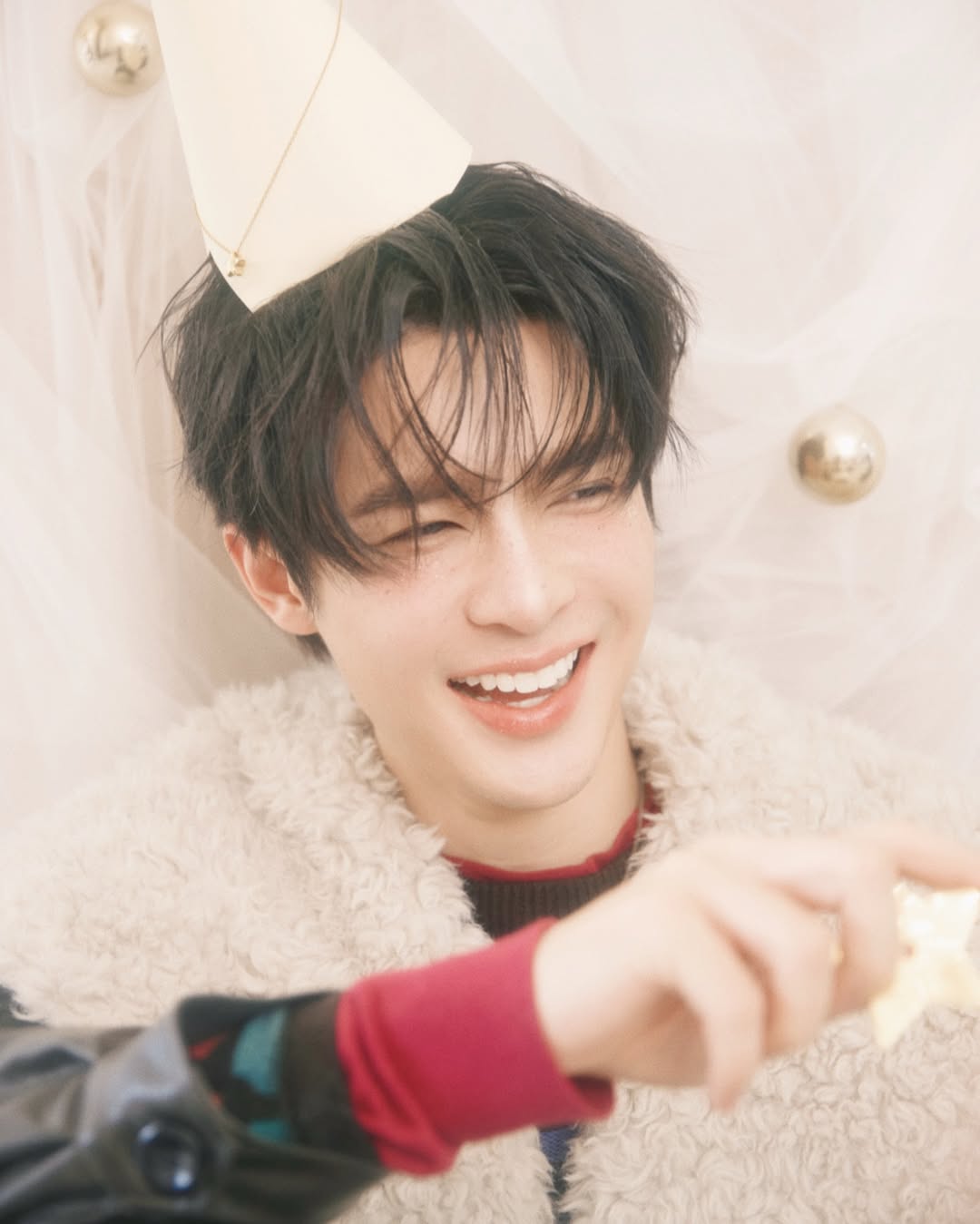 บิลลี่ - ภัทรชนน อ่อนสอาด