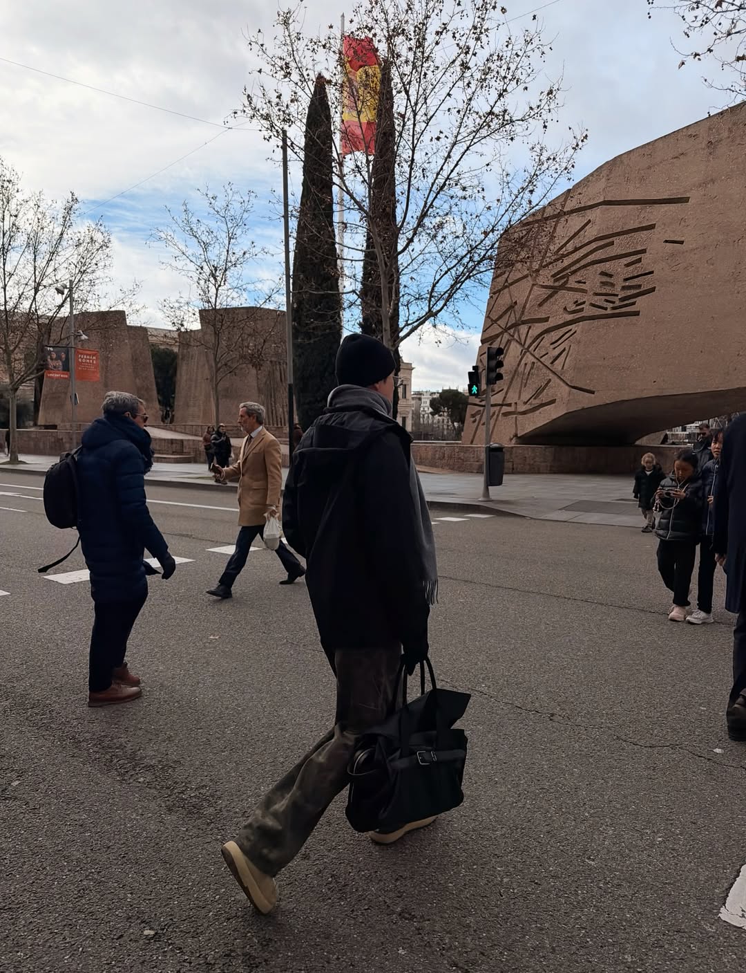 บิลลี่ - ภัทรชนน อ่อนสอาด