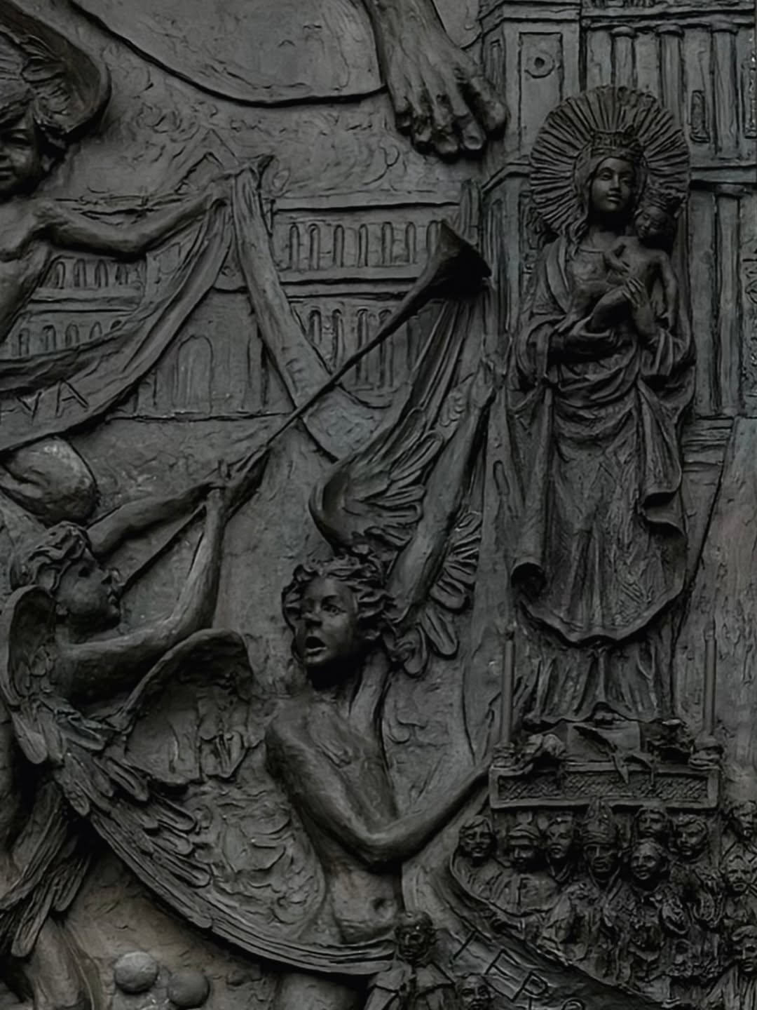 บิลลี่ - ภัทรชนน อ่อนสอาด