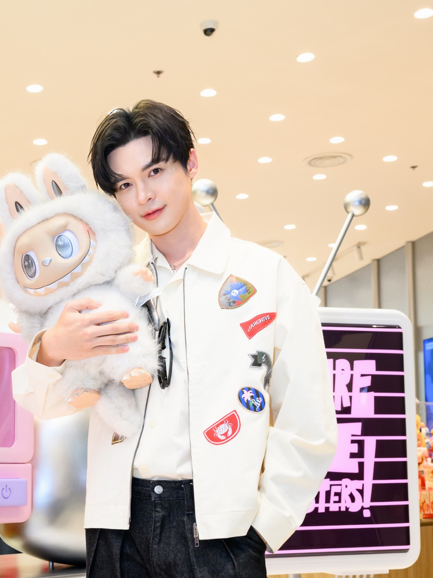 บิลลี่ - ภัทรชนน อ่อนสอาด