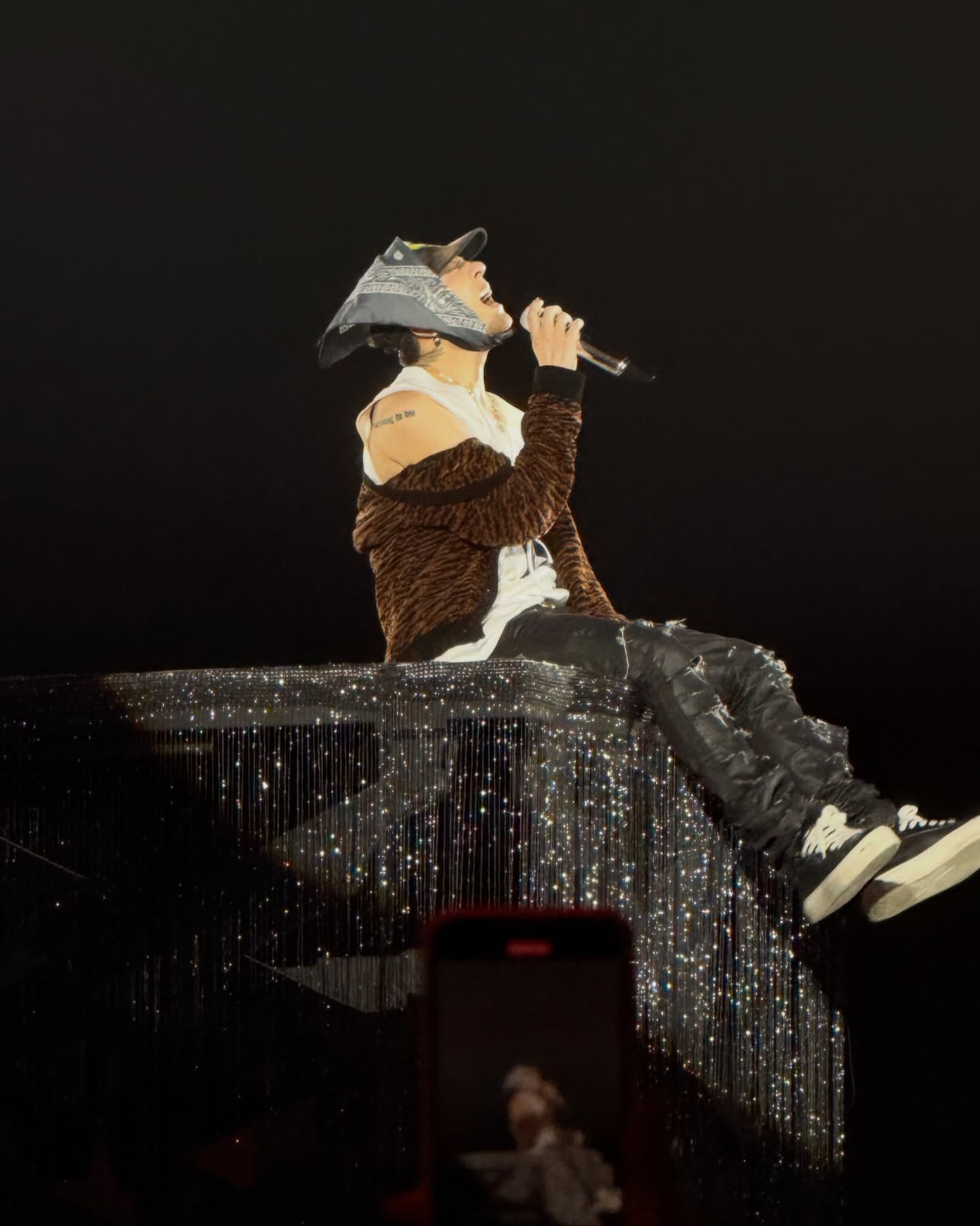 บิลลี่ - ภัทรชนน อ่อนสอาด